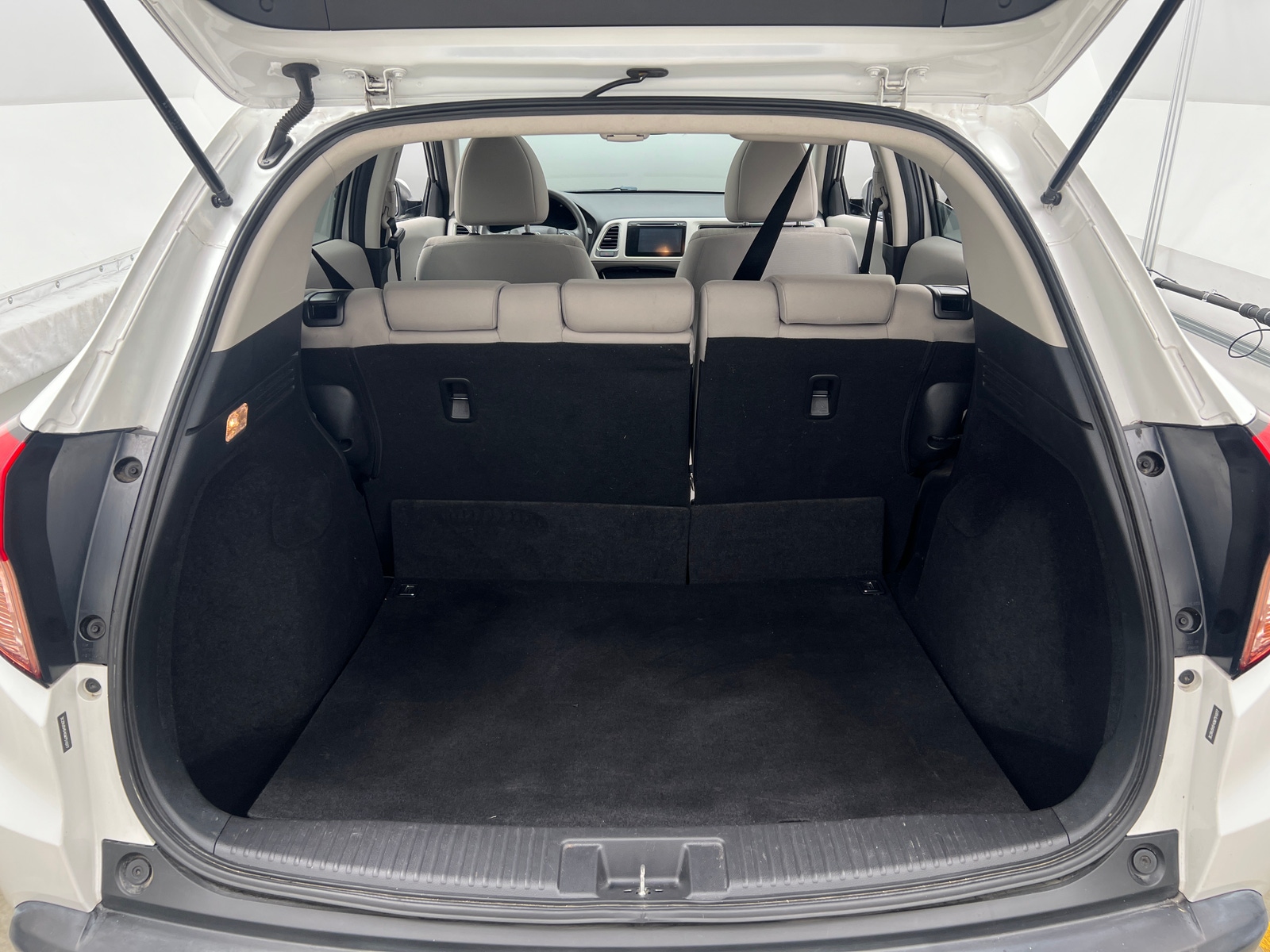 Thumbnail: 2016 Honda HR-V - 7