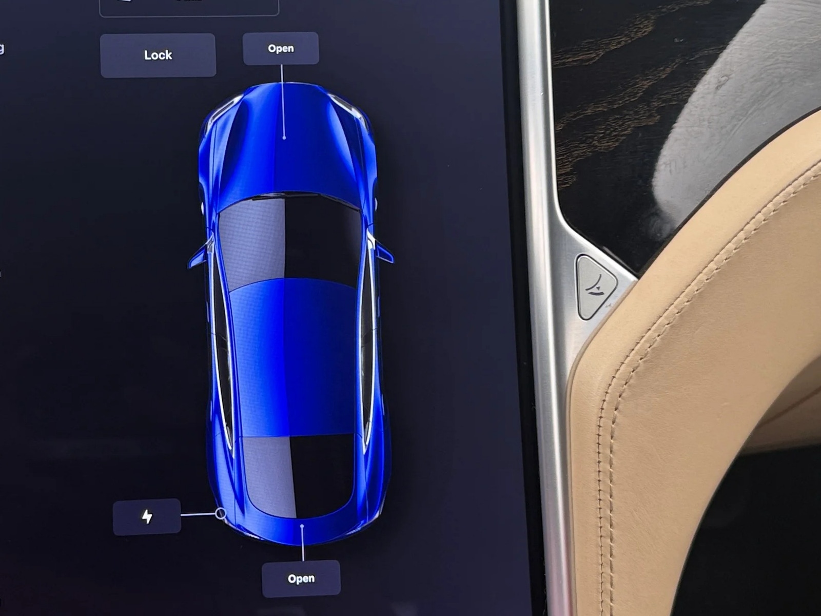 Thumbnail: 2016 Tesla Model S - 4
