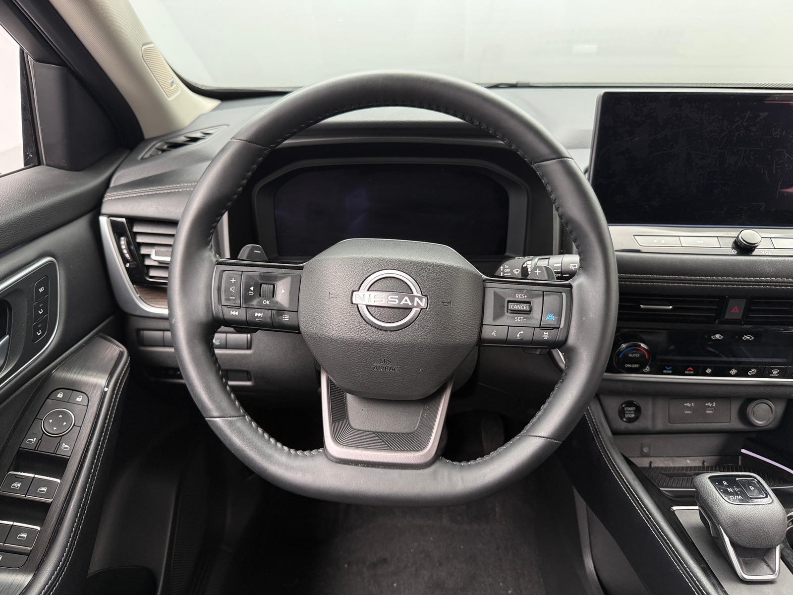 Thumbnail: 2026 Nissan Rogue - 4