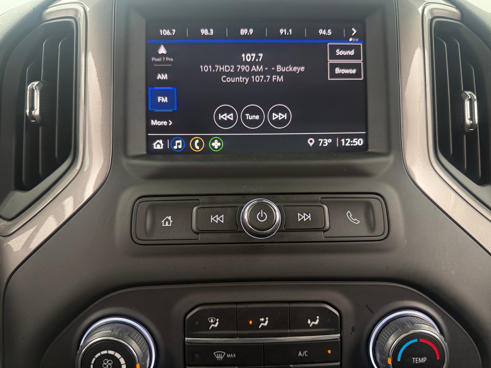 Thumbnail: 2025 Chevrolet Silverado 1500 - 4