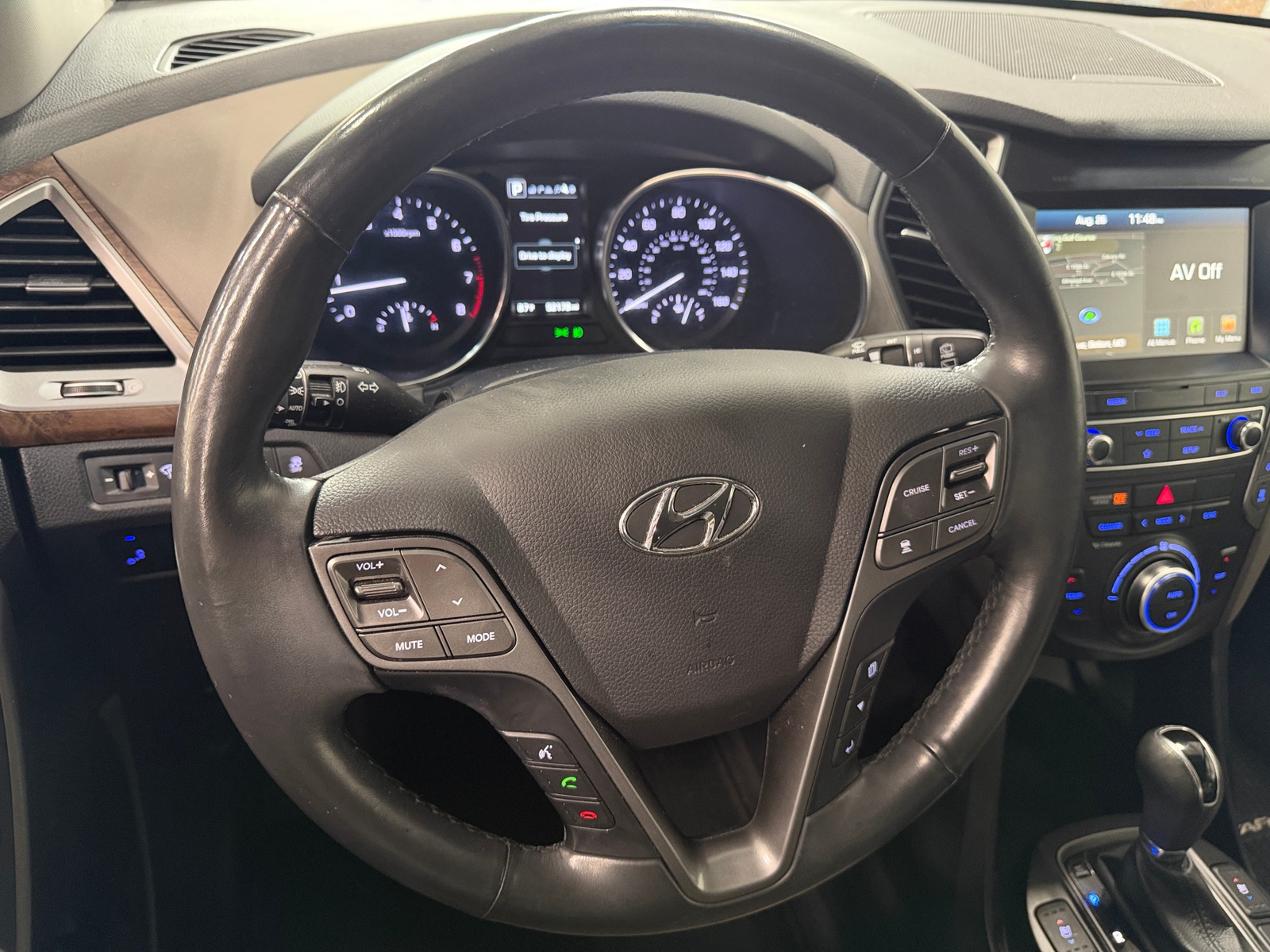 Thumbnail: 2019 Hyundai Santa Fe - 4