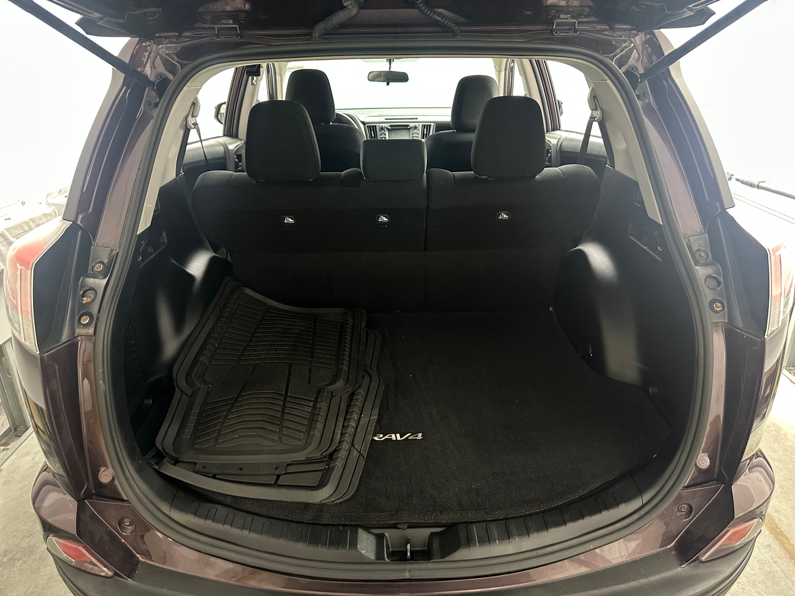Thumbnail: 2016 Toyota RAV4 - 7