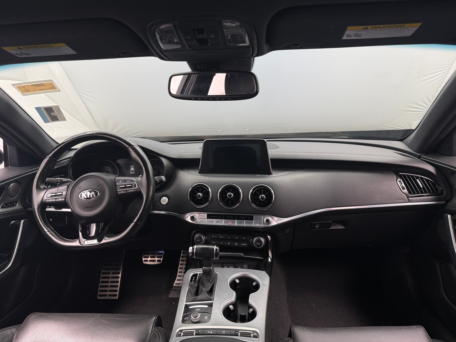 Thumbnail: 2018 Kia Stinger - 2