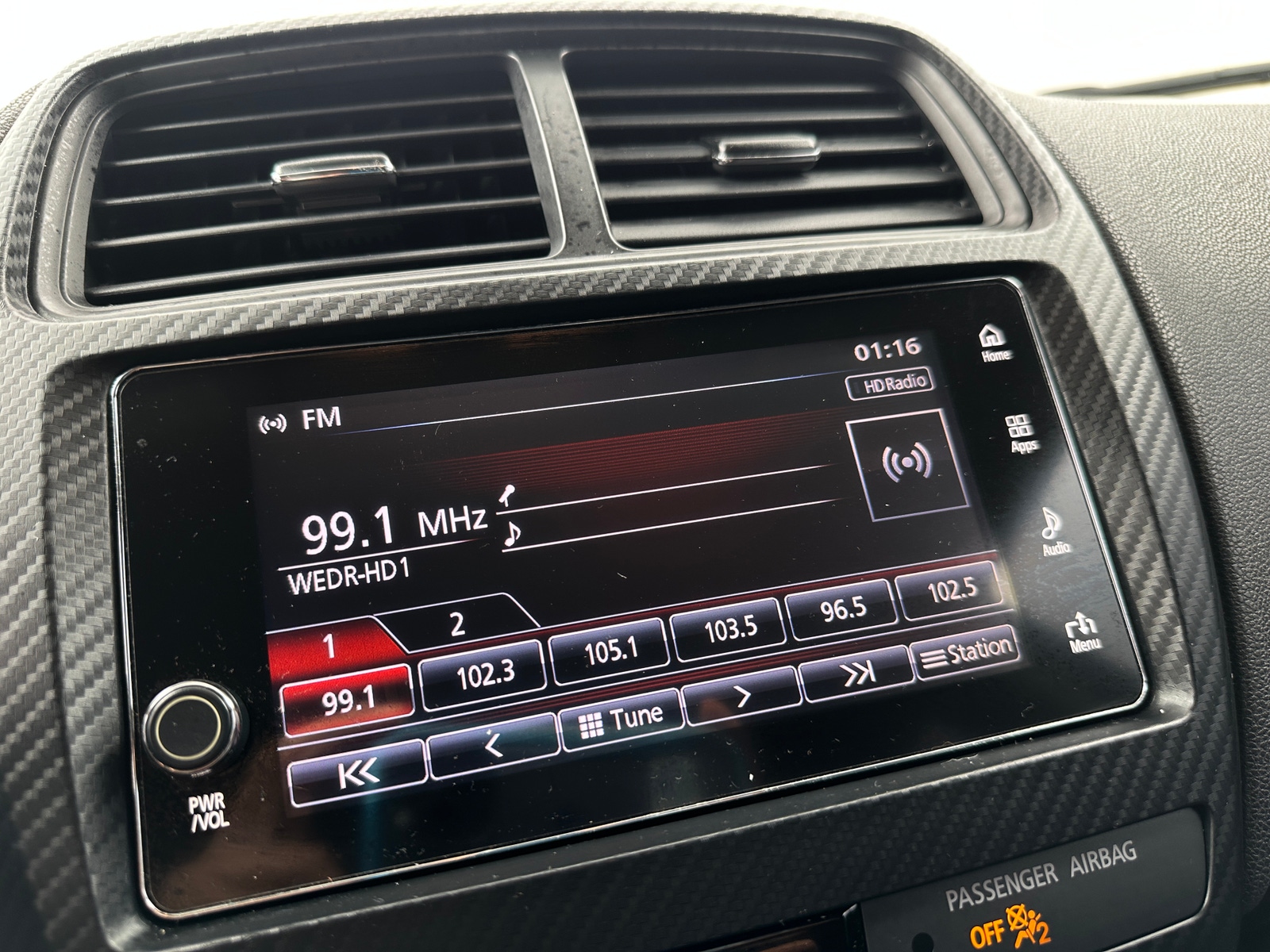 Thumbnail: 2019 Mitsubishi Outlander Sport - 4