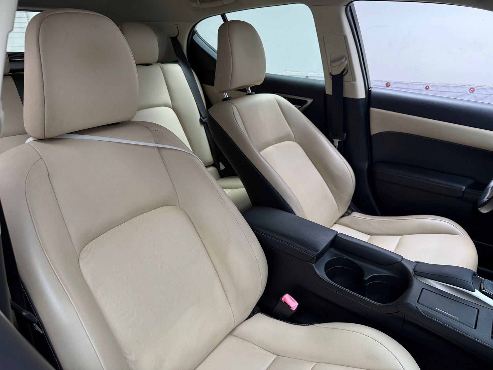 Thumbnail: 2015 Lexus CT - 2
