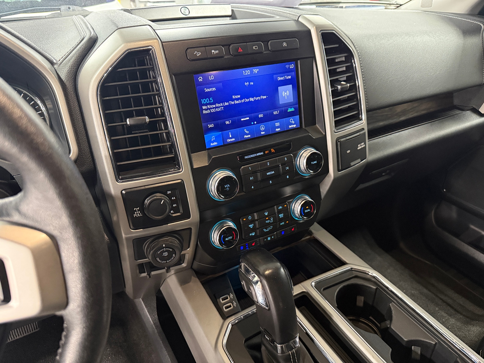 Thumbnail: 2019 Ford Econoline - 3