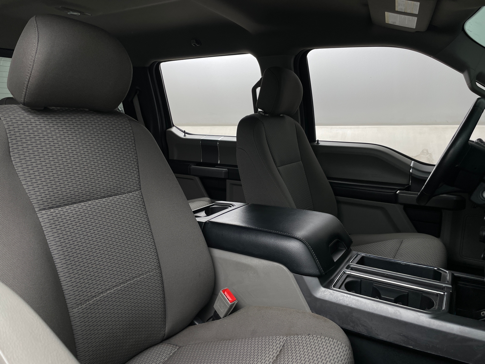 Thumbnail: 2019 Ford Econoline - 2