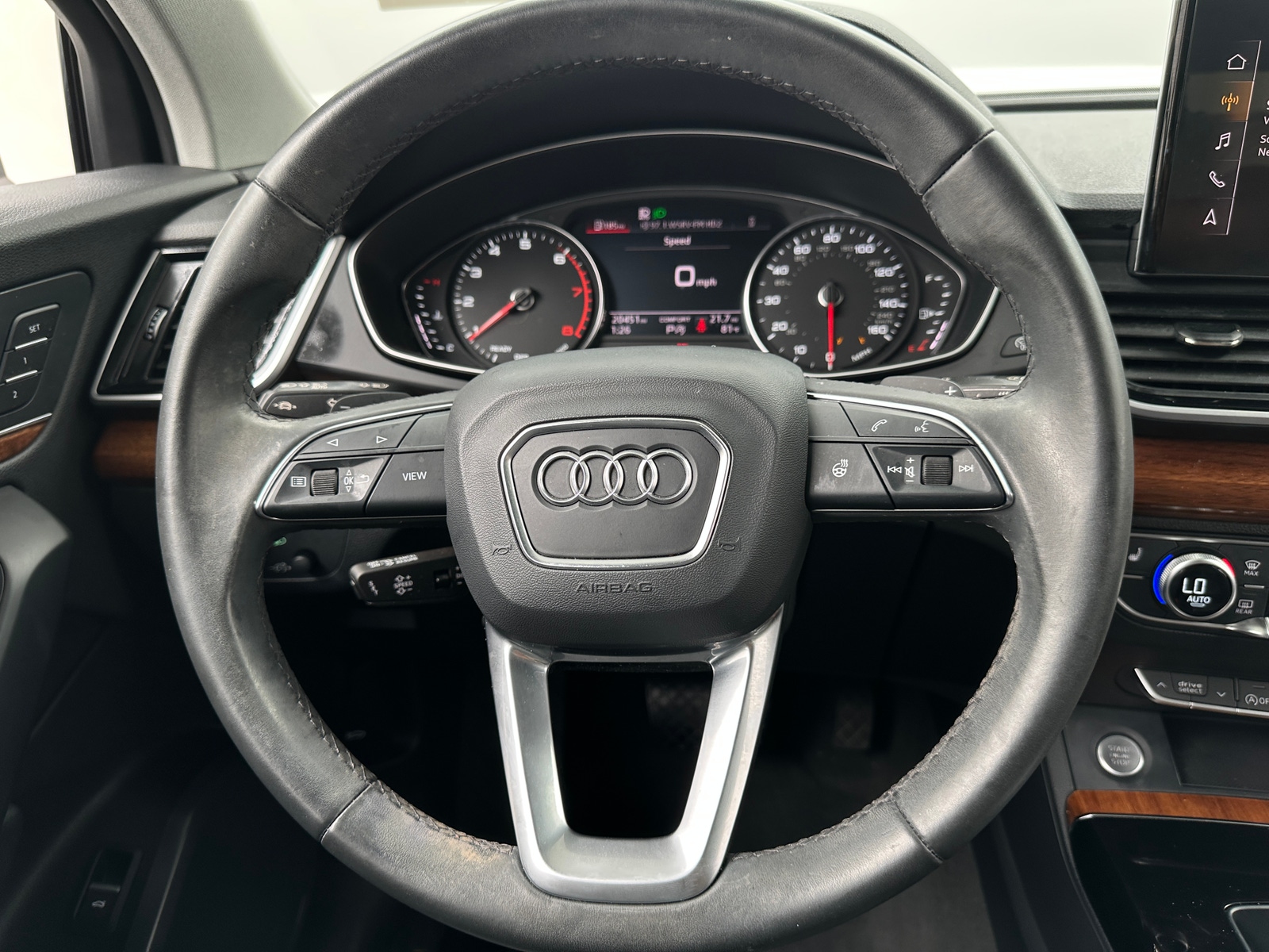 Thumbnail: 2023 Audi Q5 - 4