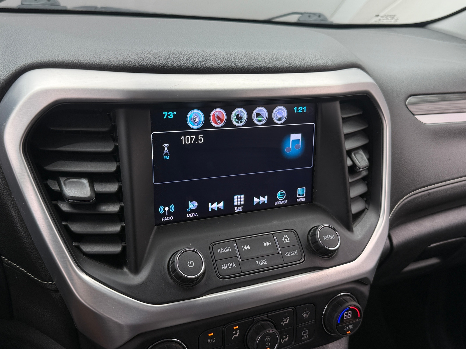 Thumbnail: 2018 GMC Acadia - 3