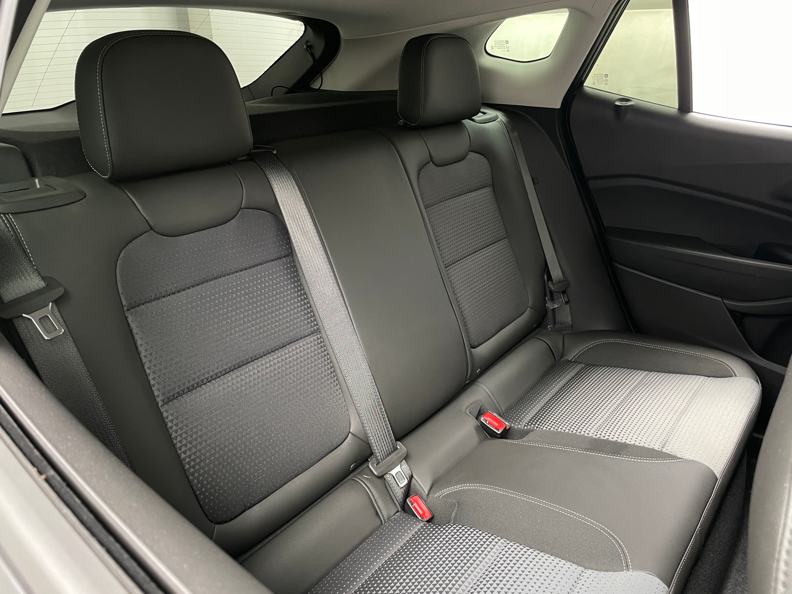 Thumbnail: 2025 Chevrolet Trax - 5