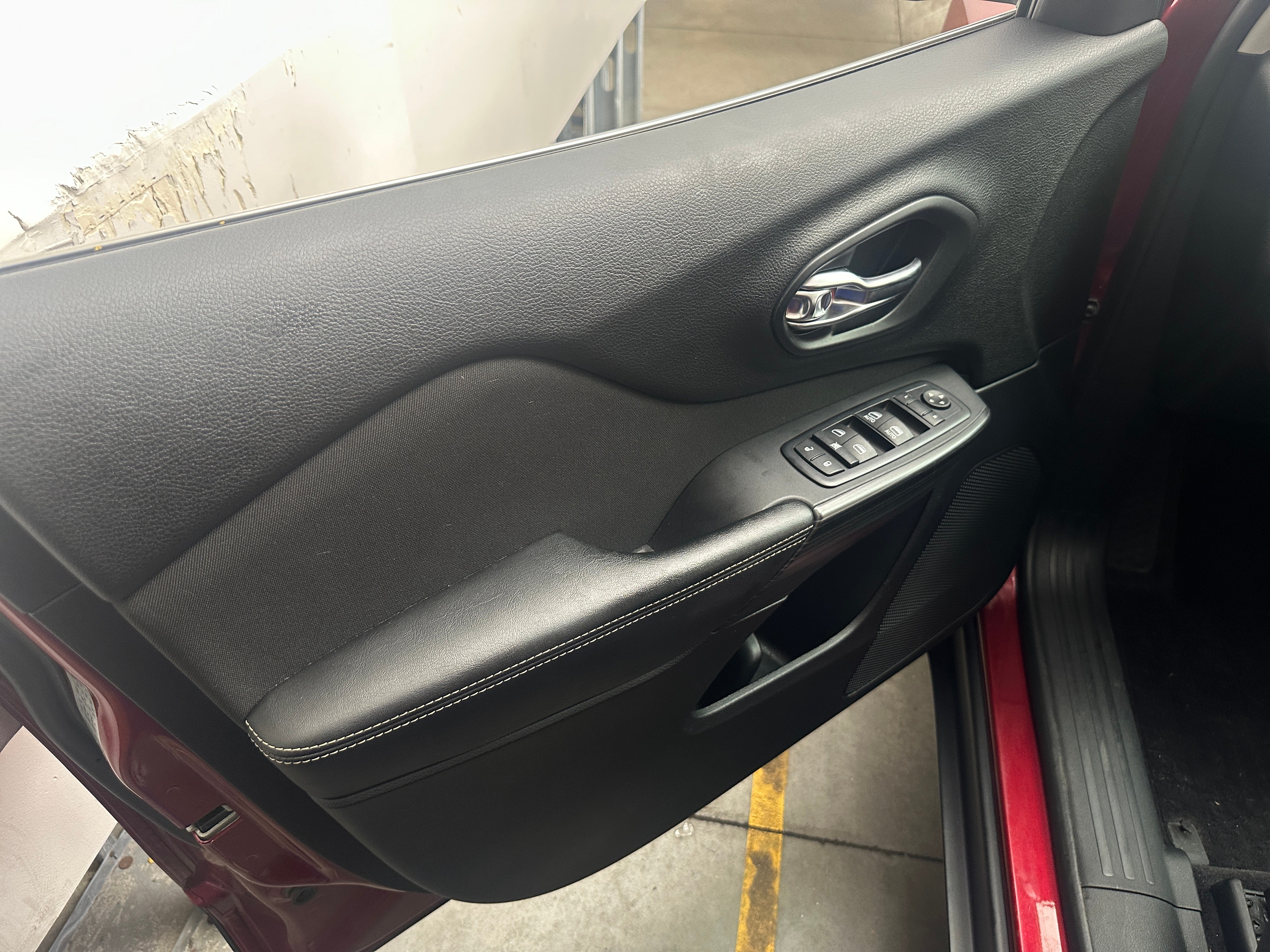 2017 Jeep Cherokee