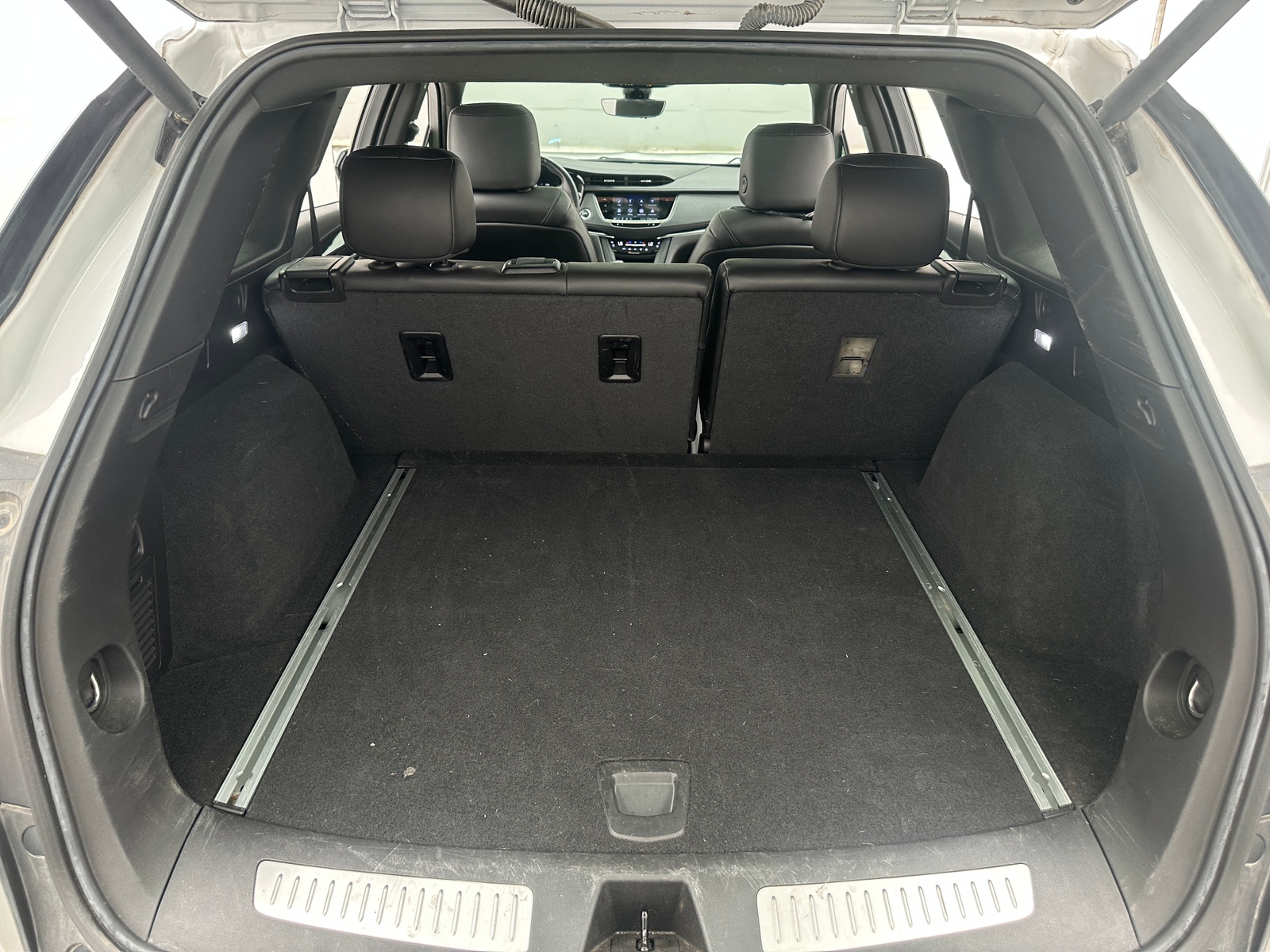 Thumbnail: 2023 Cadillac XT5 - 6