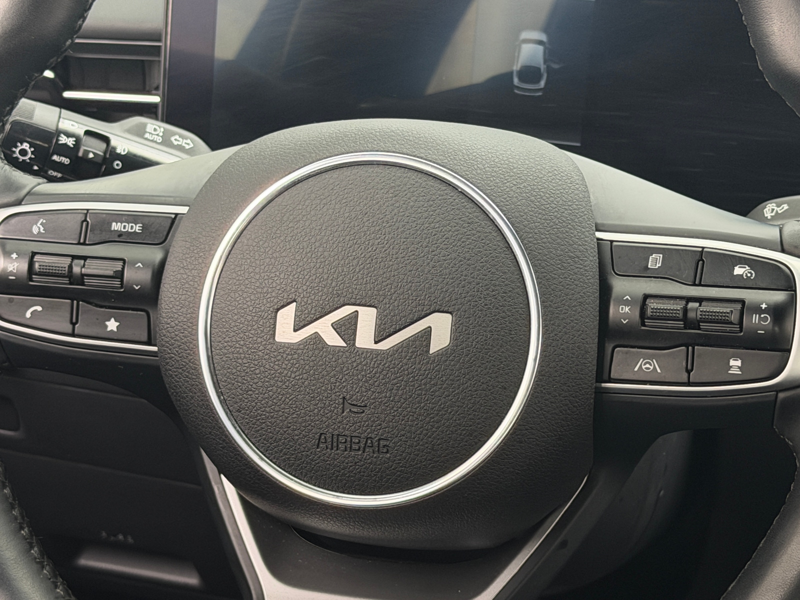 Thumbnail: 2026 Kia K5 - 4