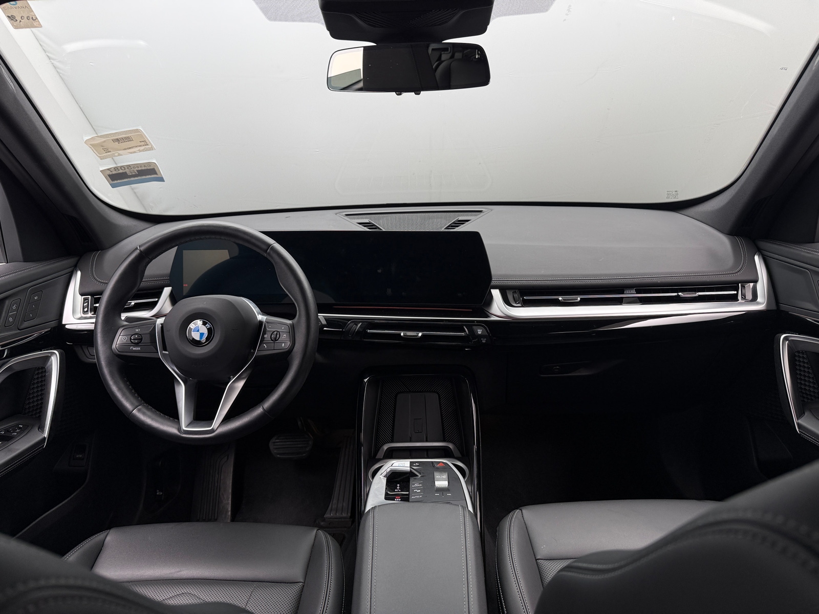 Thumbnail: 2026 BMW X1 - 3