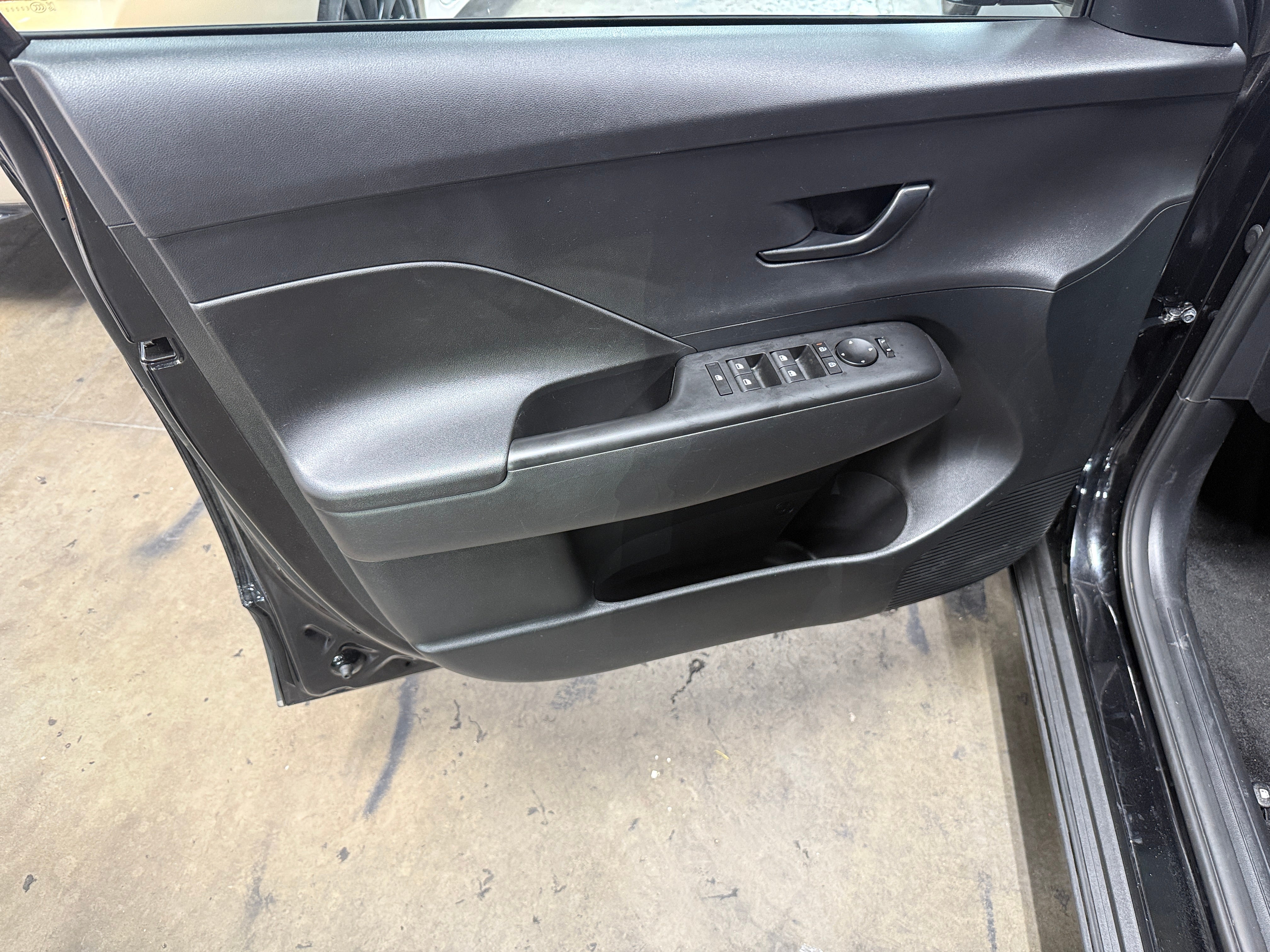 2026 Hyundai Kona SEL Sport - Photo 8
