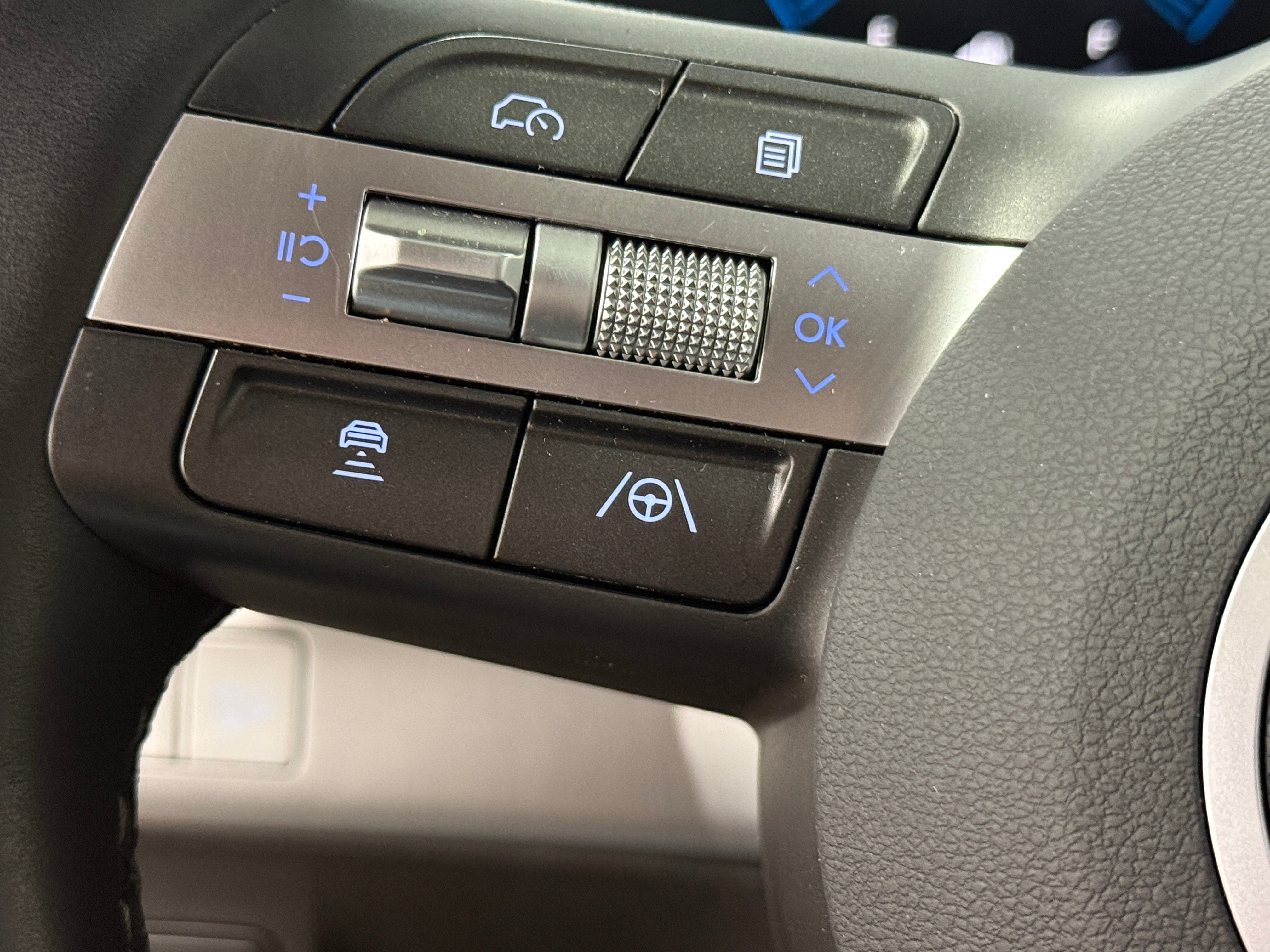 2026 Hyundai Kona SEL Sport - Photo 11