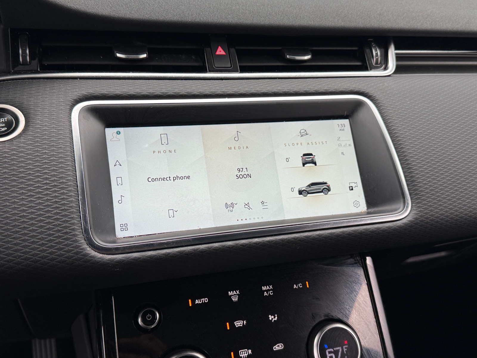 Thumbnail: 2023 Land Rover Range Rover Evoque - 3