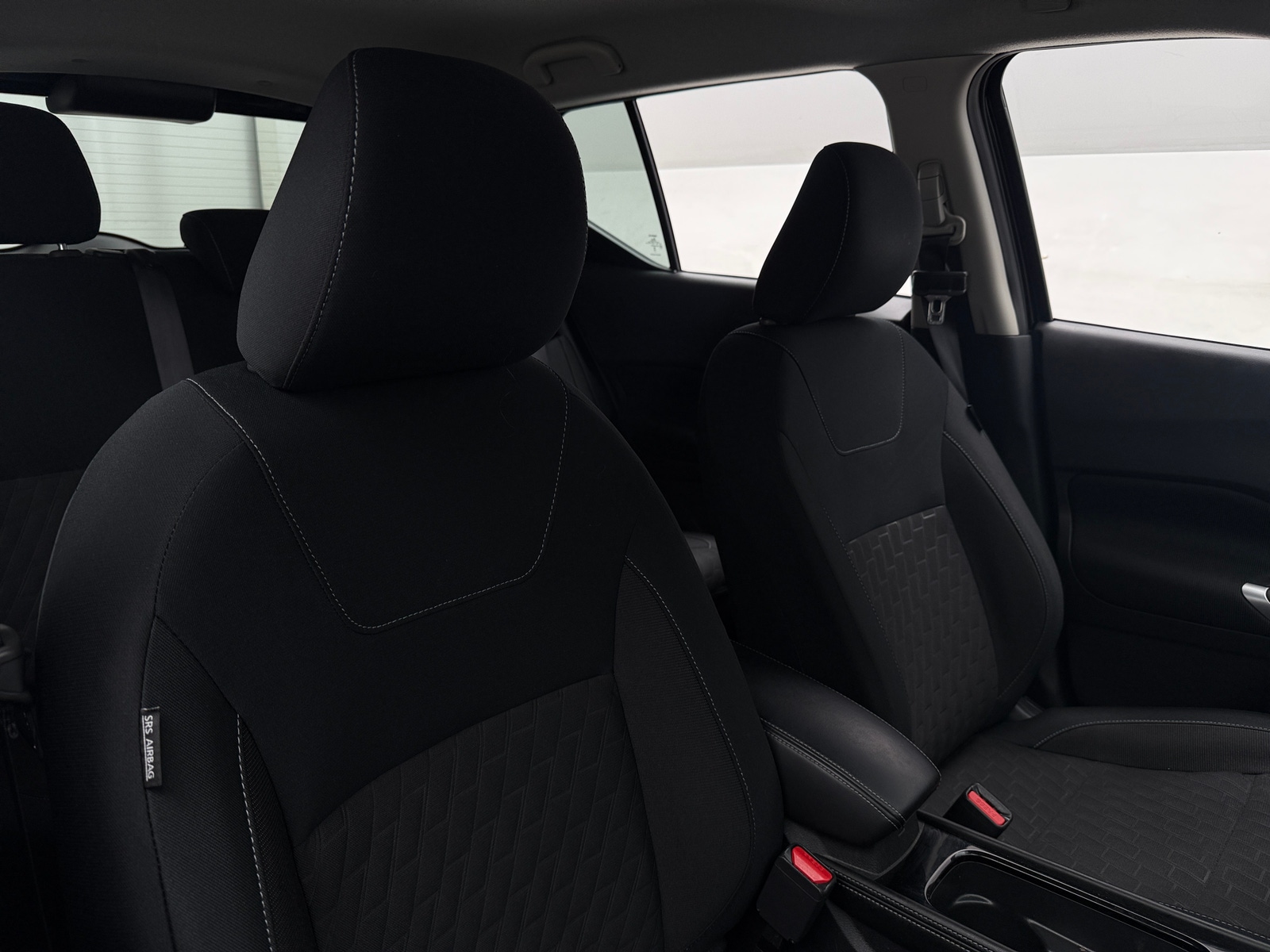 Thumbnail: 2024 Nissan Kicks - 2