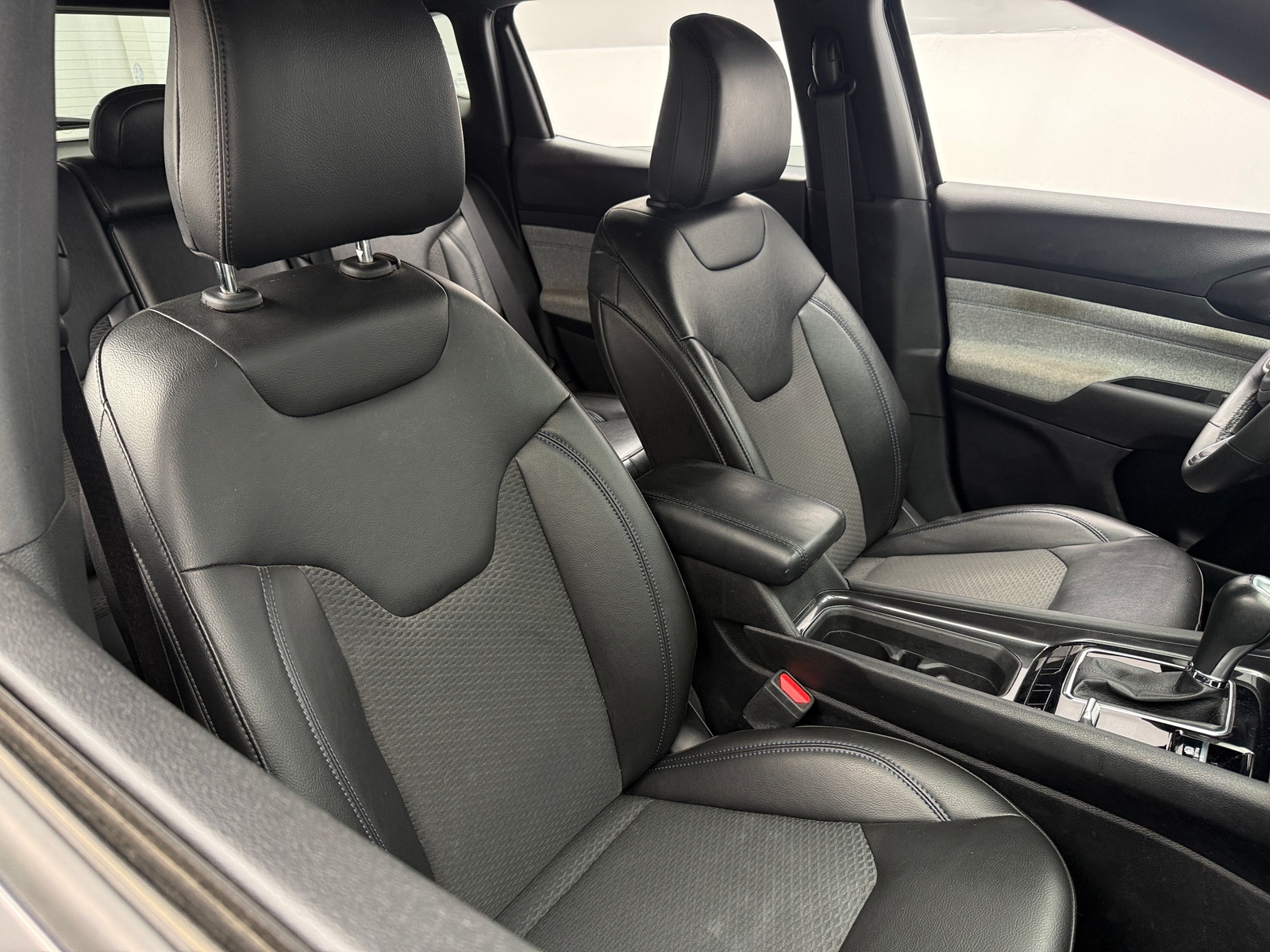 Thumbnail: 2023 Jeep Compass - 2