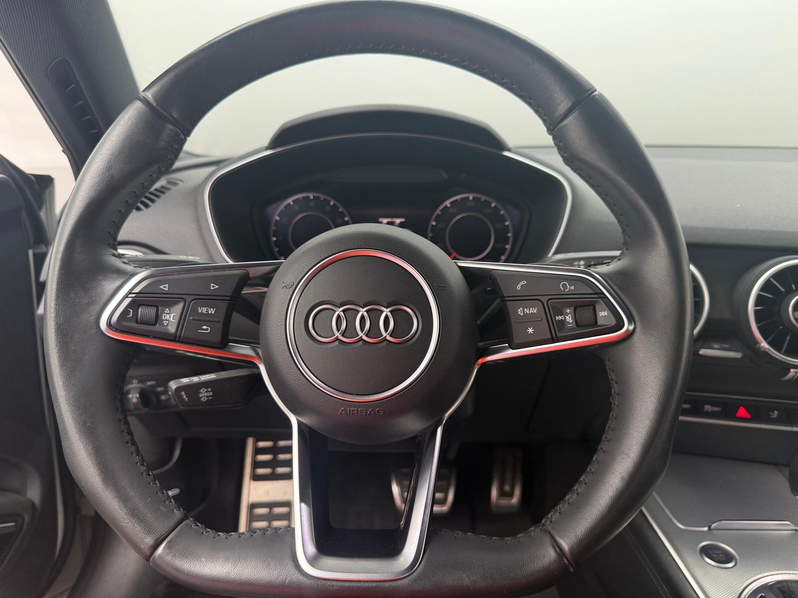 Thumbnail: 2022 Audi TT - 2