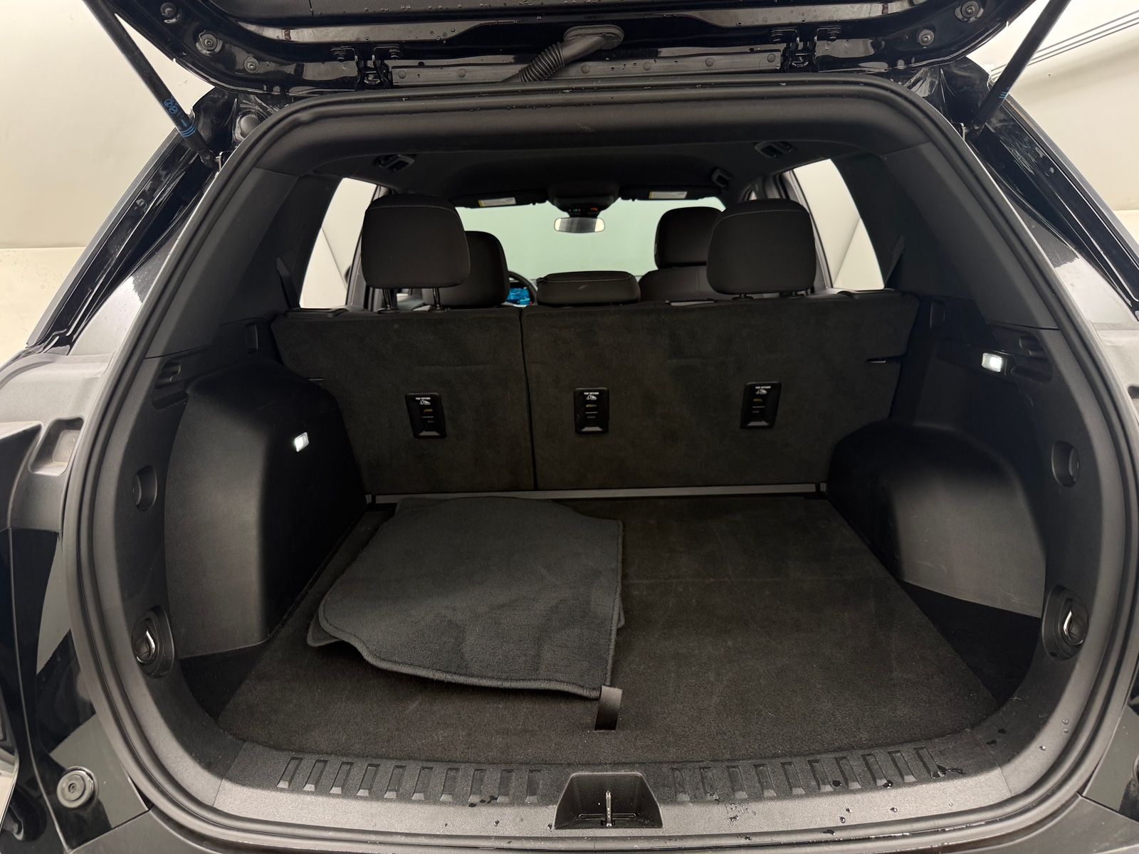 Thumbnail: 2025 Chevrolet Equinox - 7