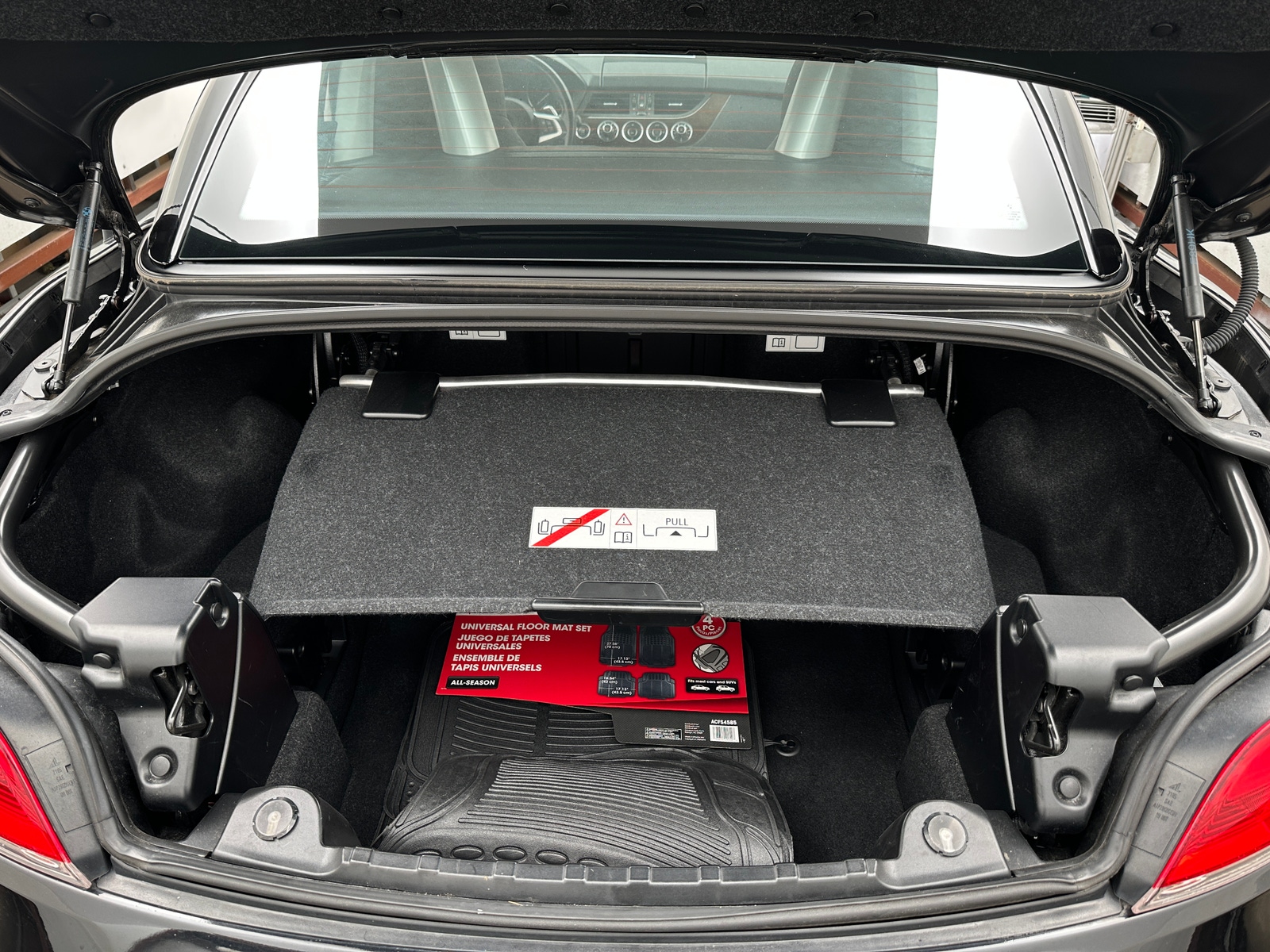 Thumbnail: 2012 BMW Z4 - 5