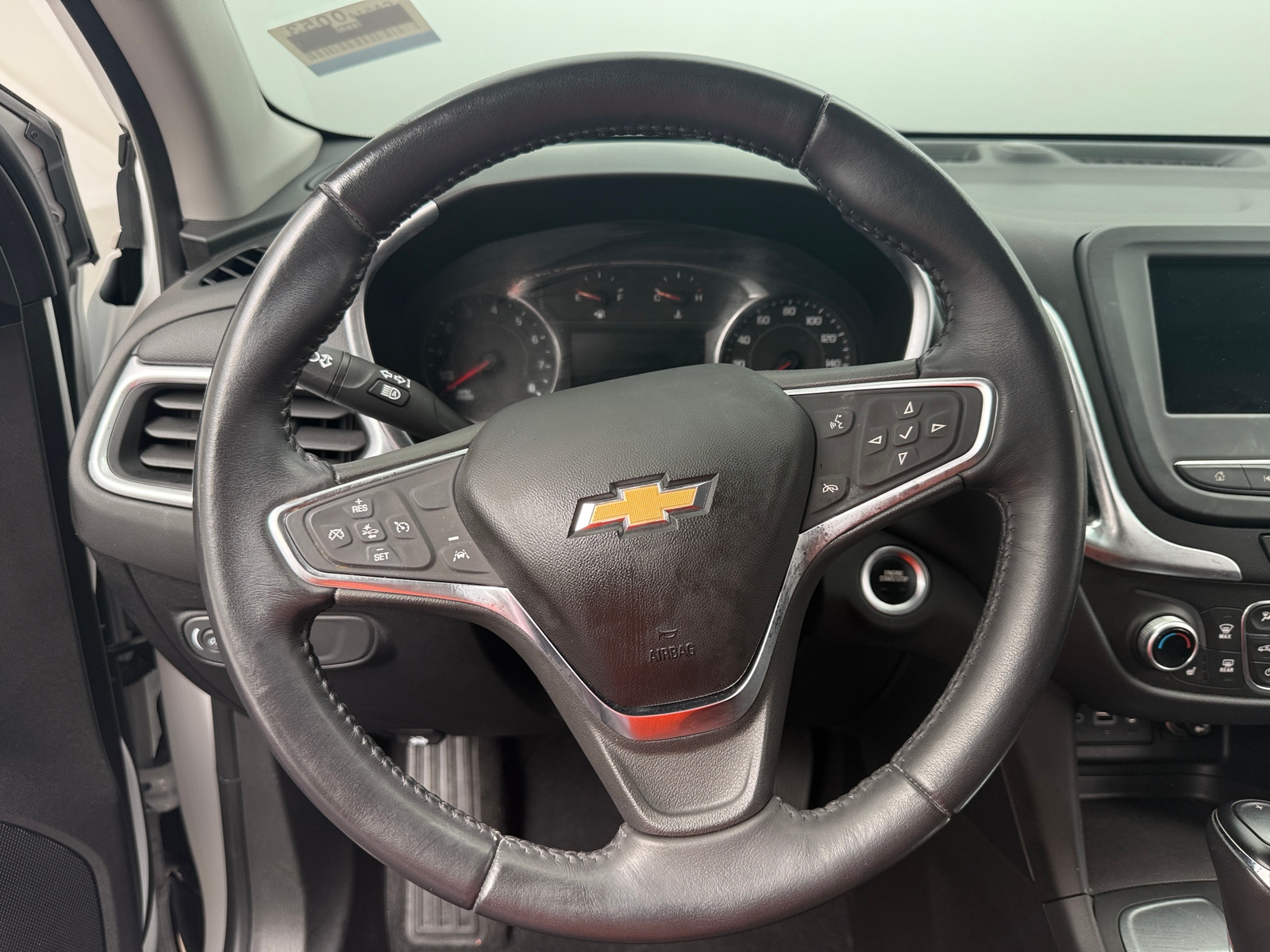 Thumbnail: 2019 Chevrolet Equinox - 5