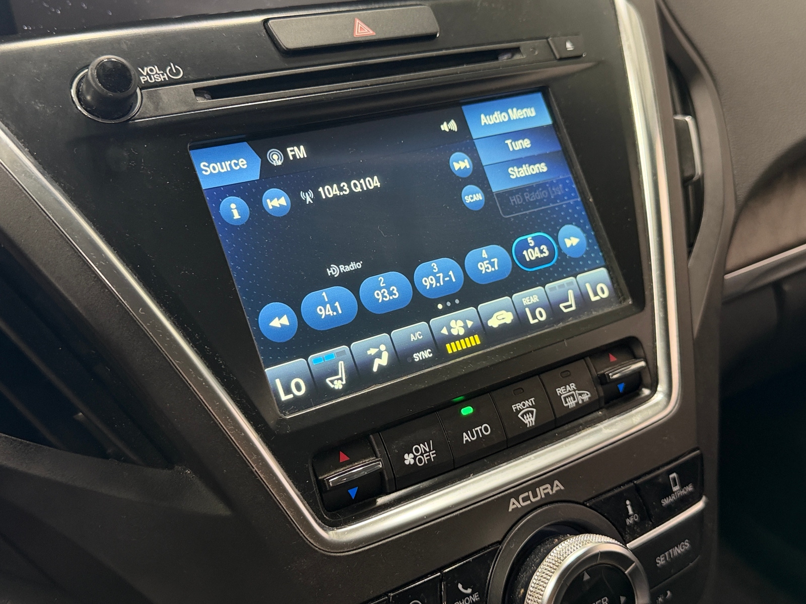 Thumbnail: 2019 Acura MDX - 4