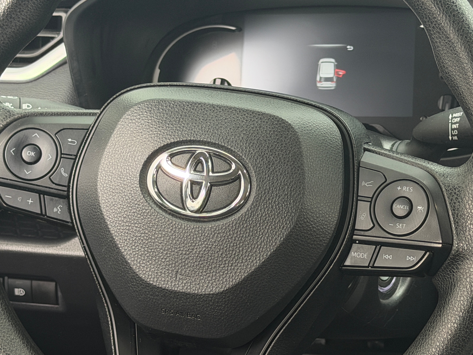 Thumbnail: 2025 Toyota RAV4 - 5