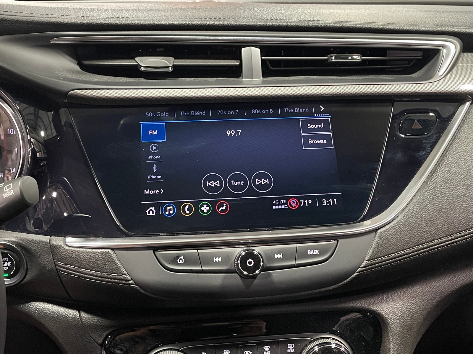 Thumbnail: 2021 Buick Encore GX - 3