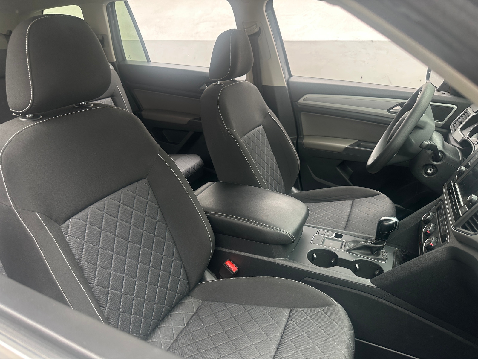 Thumbnail: 2021 Volkswagen Atlas - 2