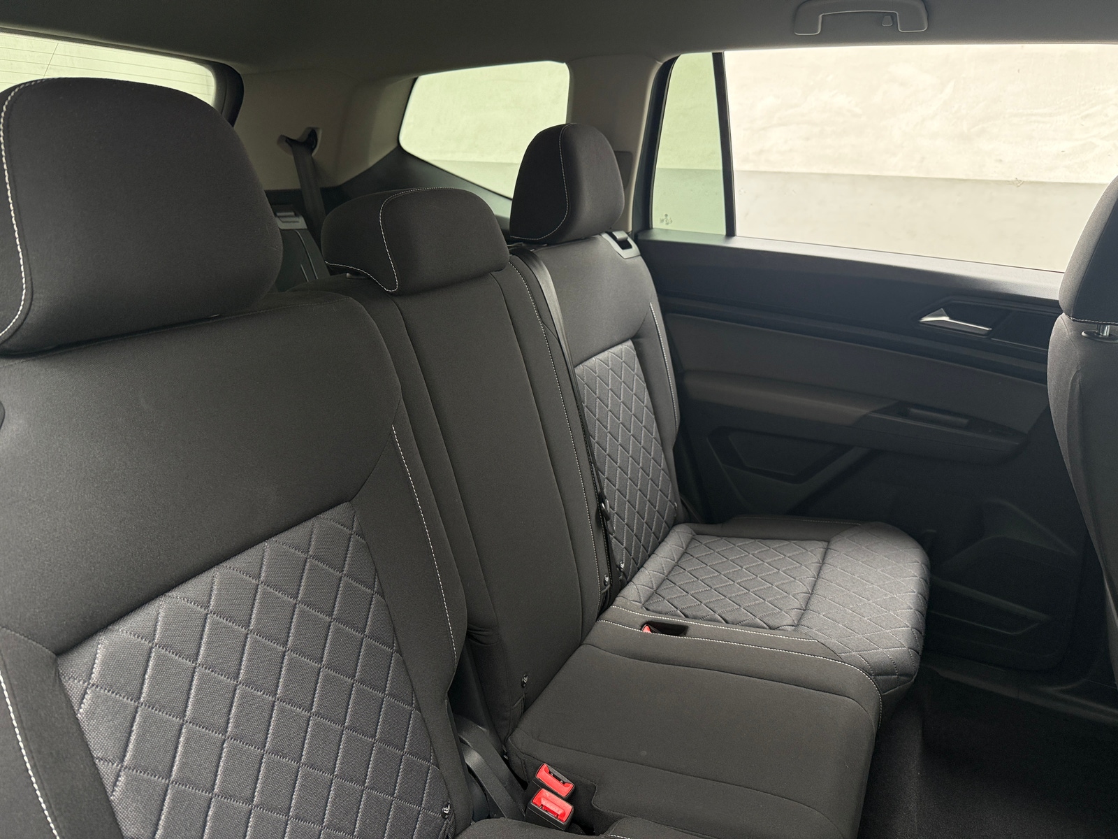 Thumbnail: 2021 Volkswagen Atlas - 6