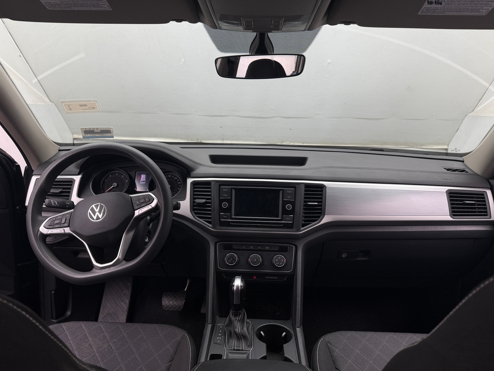 Thumbnail: 2021 Volkswagen Atlas - 3