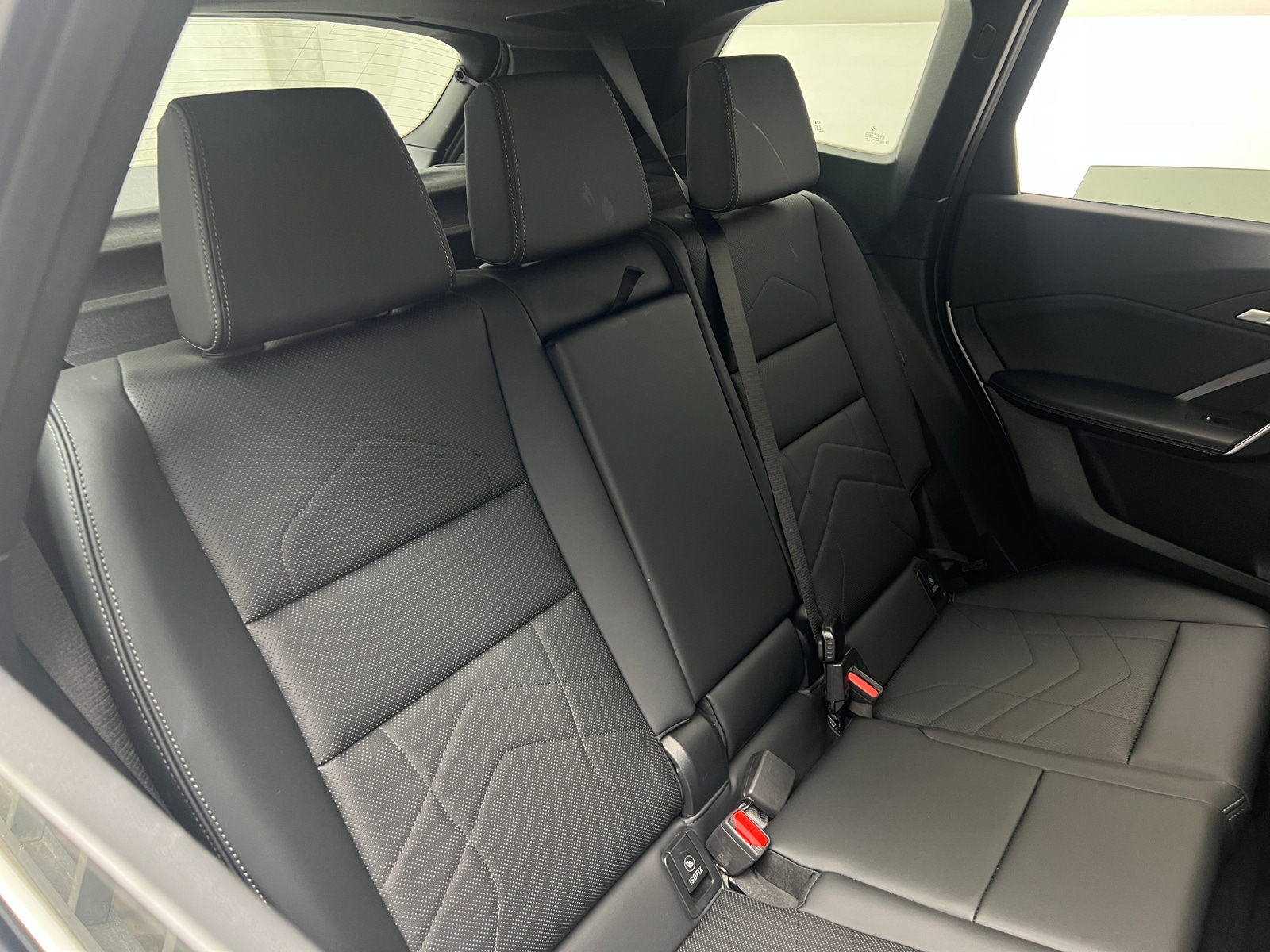 Thumbnail: 2026 BMW X1 - 5