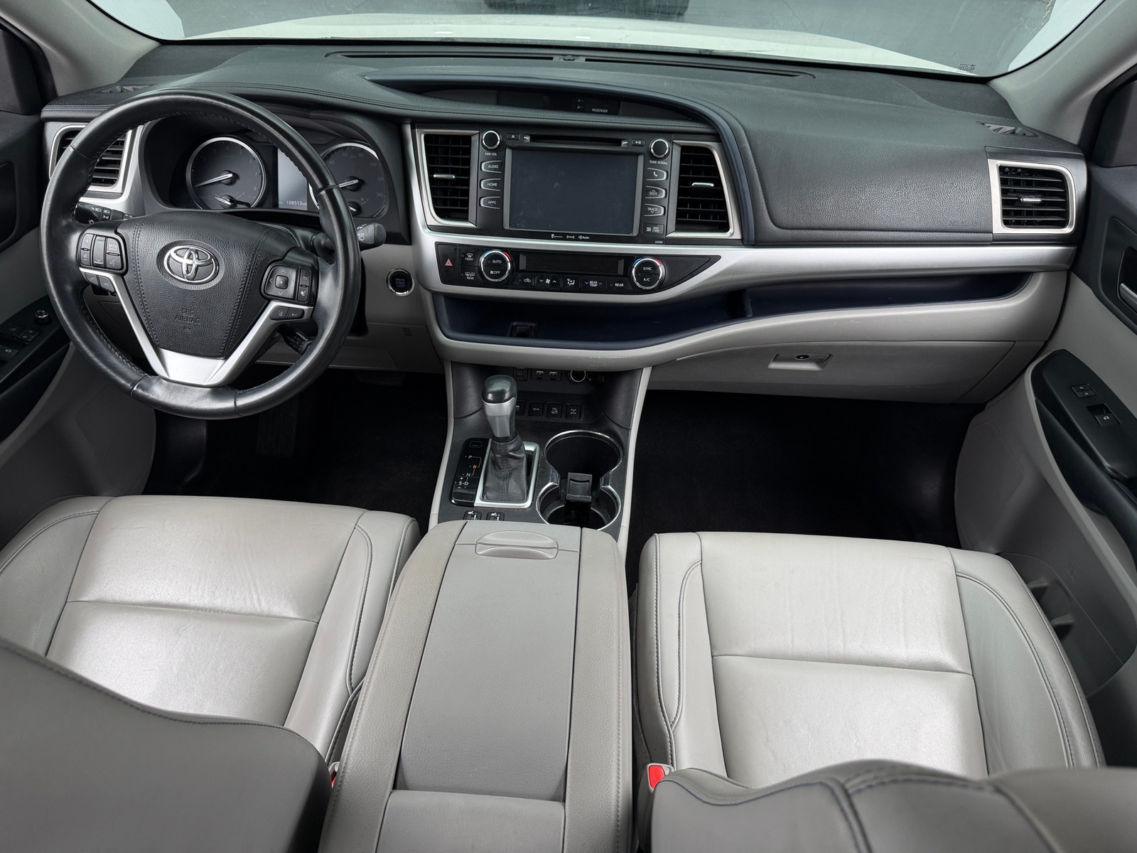 Thumbnail: 2019 Toyota Highlander - 3