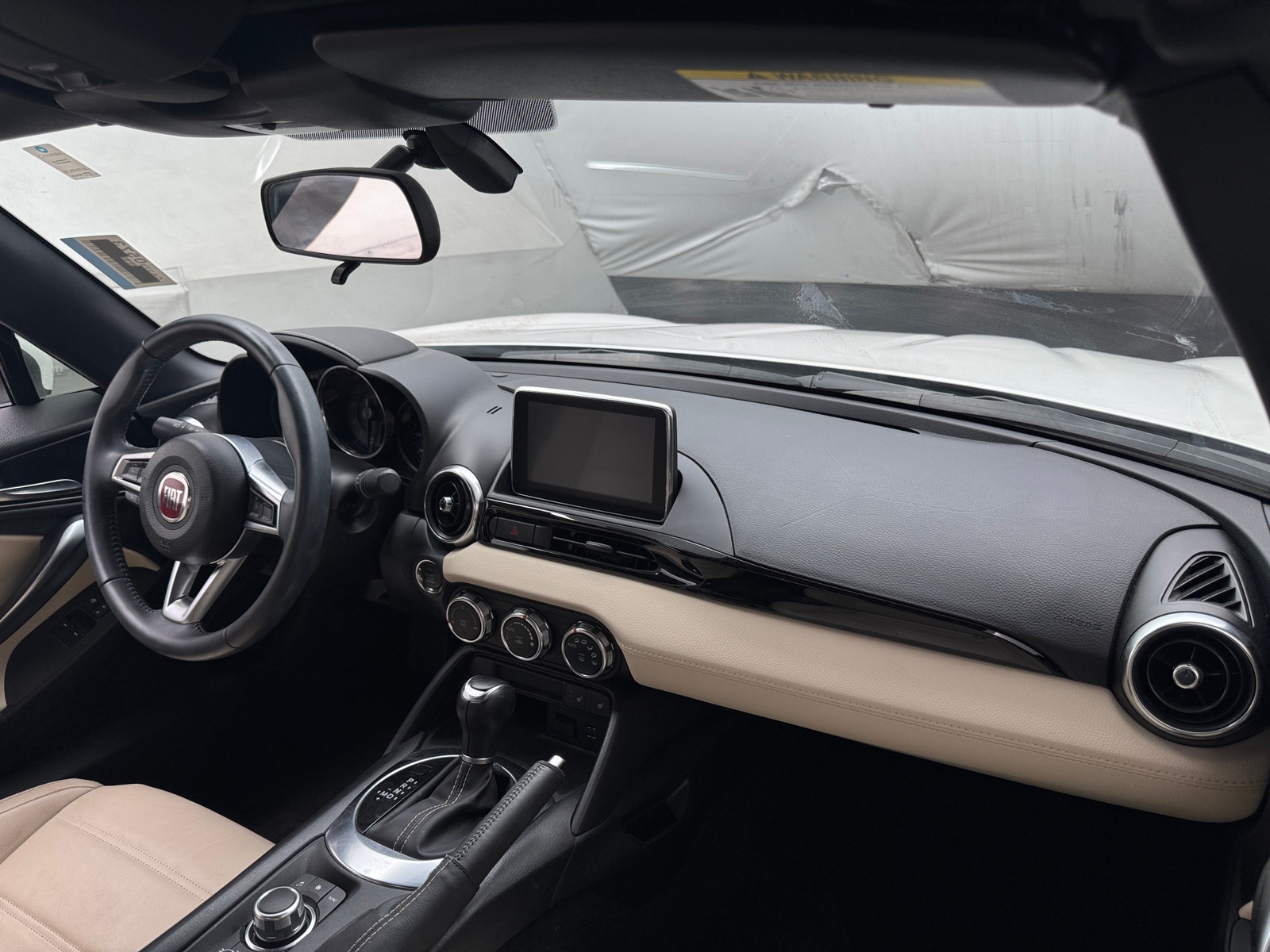 Thumbnail: 2019 Fiat 124 Spider - 2