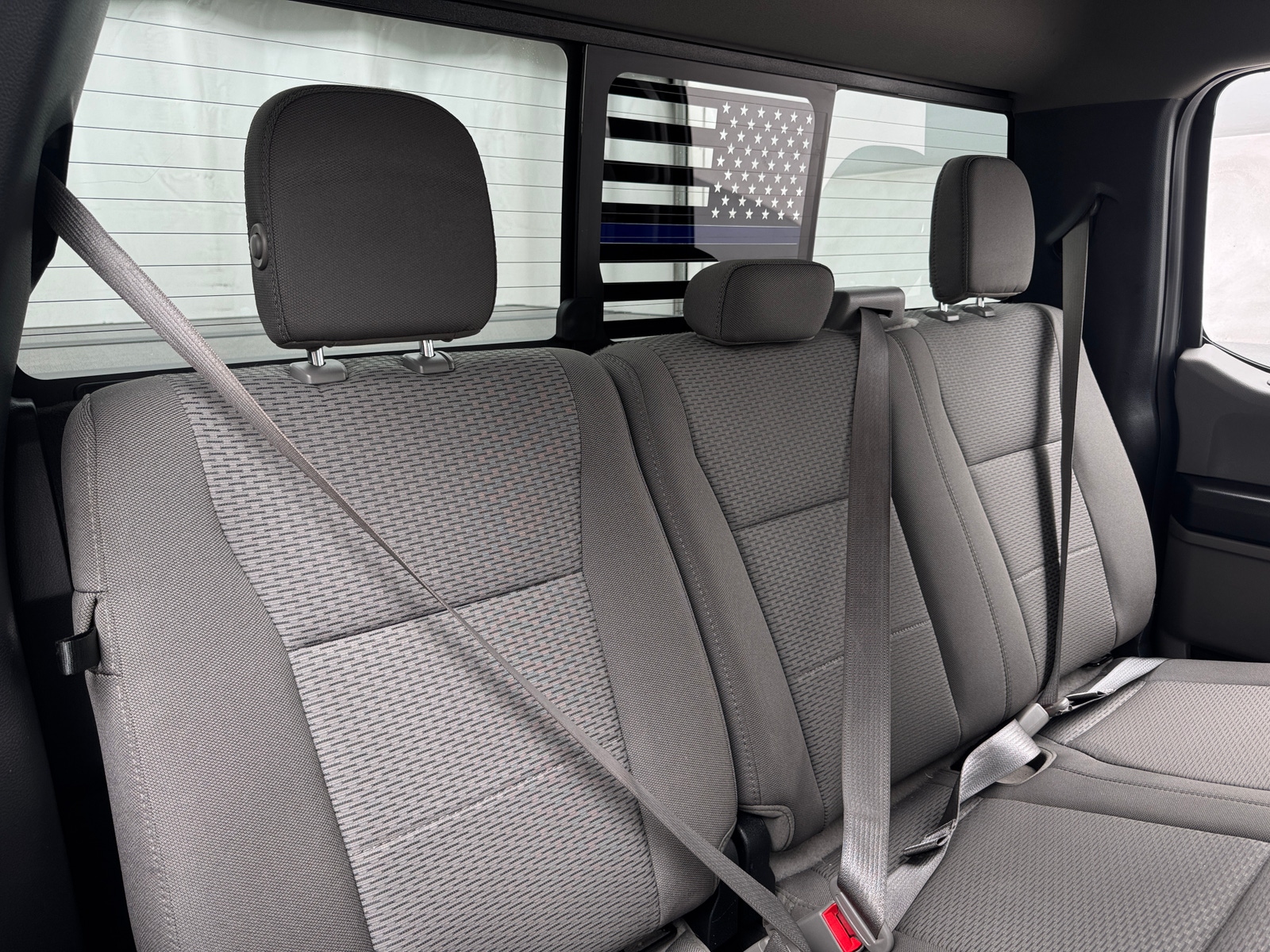 Thumbnail: 2018 Ford Econoline - 6