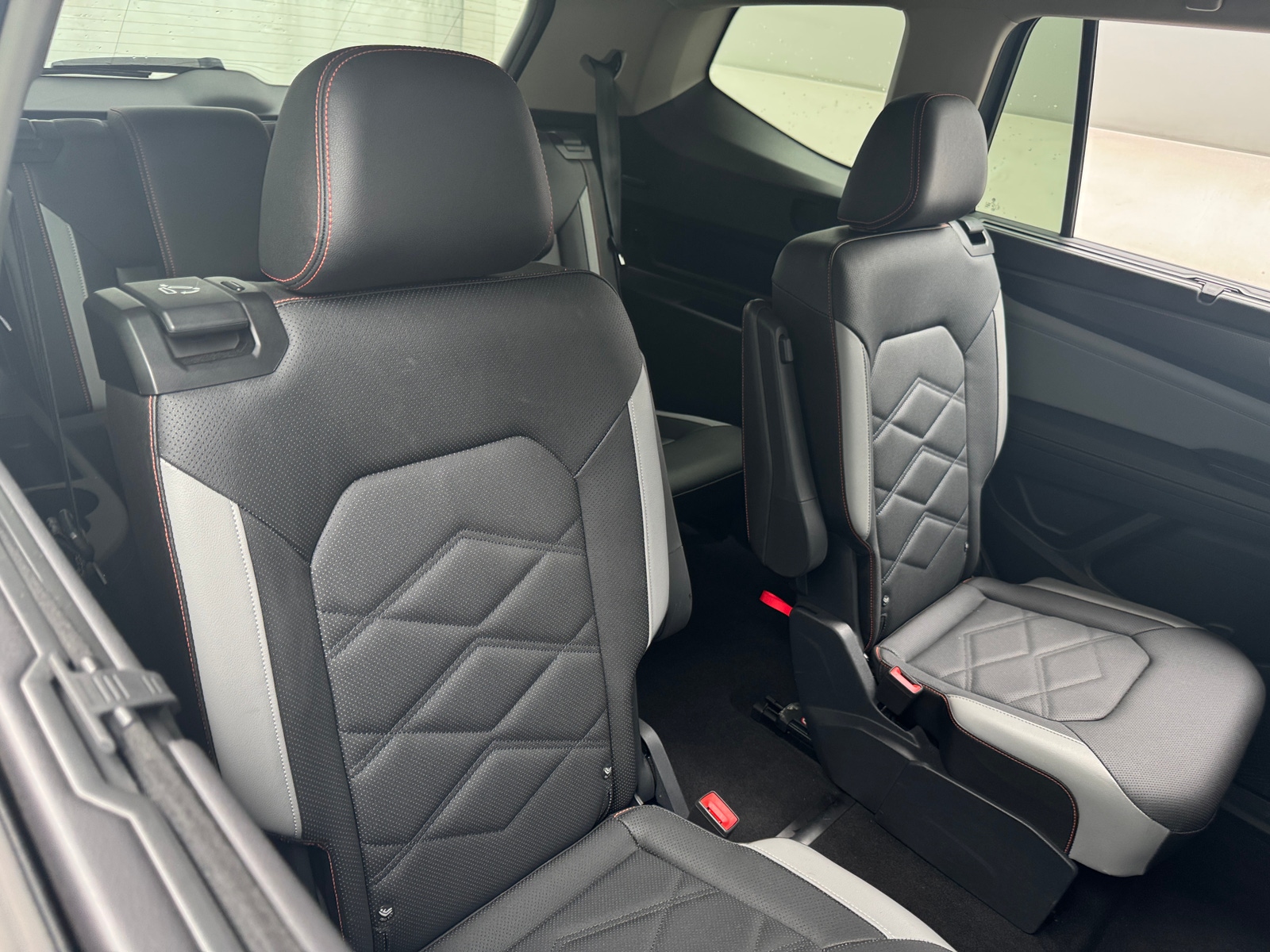 Thumbnail: 2025 Volkswagen Atlas - 5