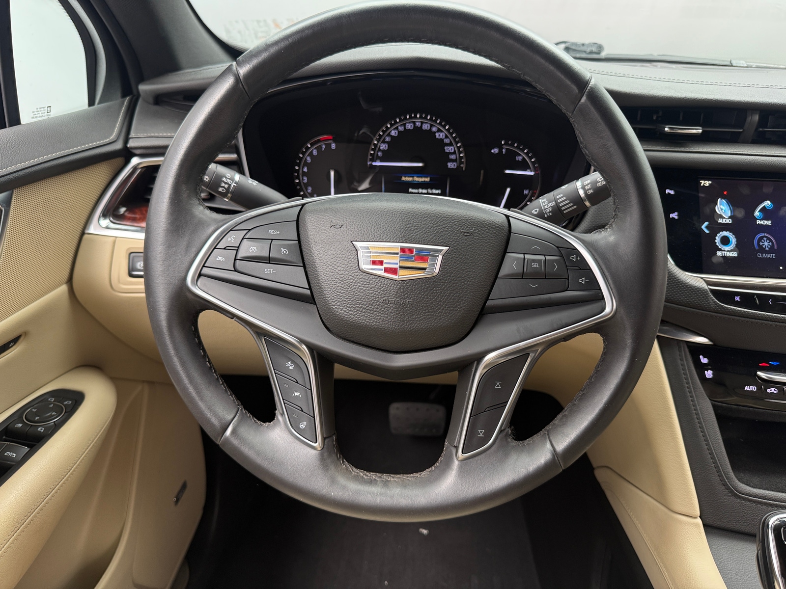 Thumbnail: 2017 Cadillac XT5 - 4