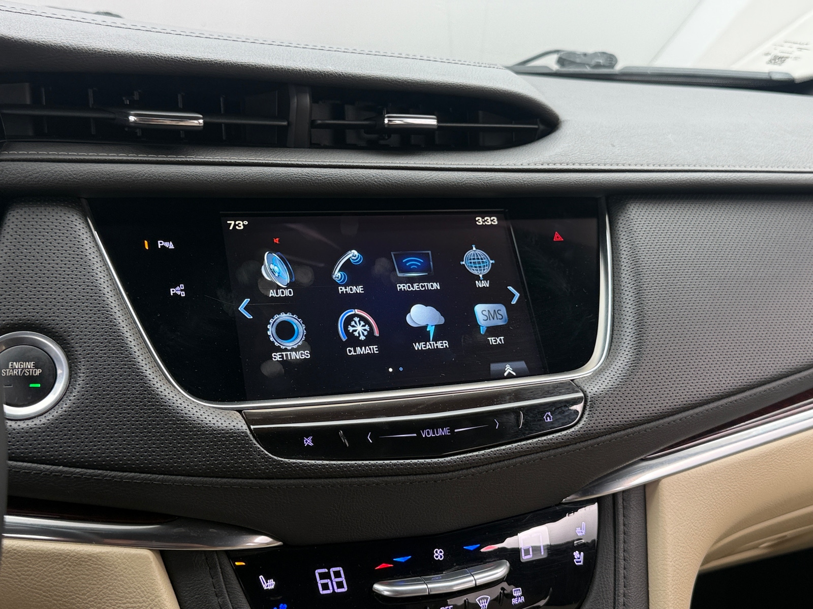 Thumbnail: 2017 Cadillac XT5 - 3