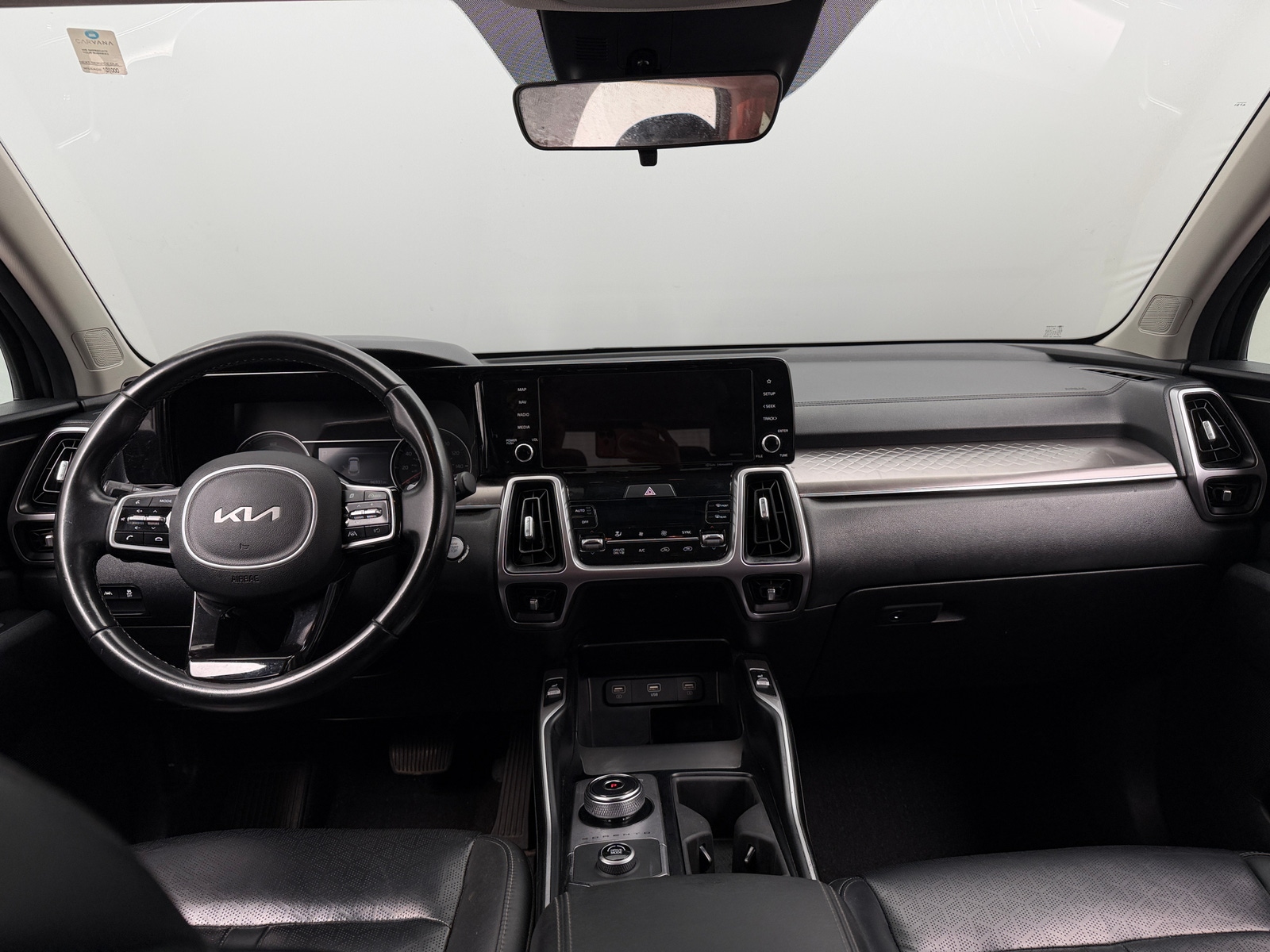 Thumbnail: 2022 Kia Sorento - 2