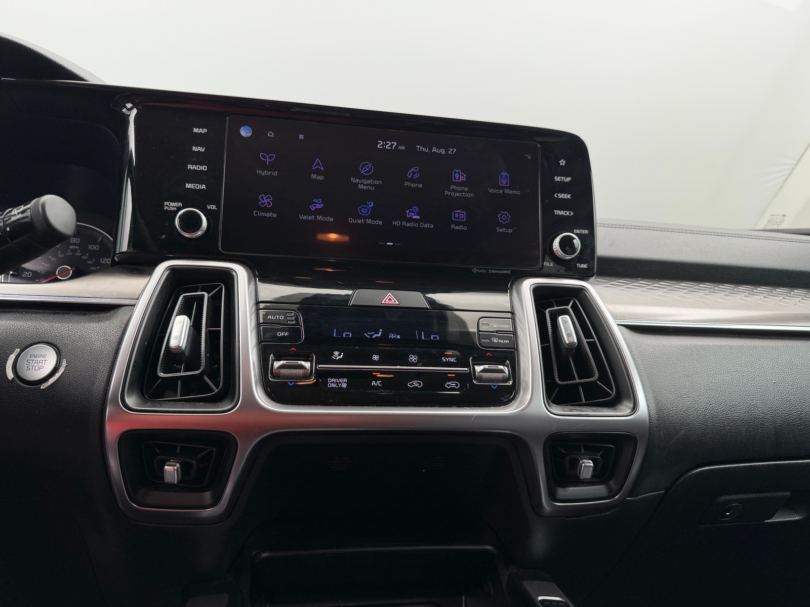 Thumbnail: 2022 Kia Sorento - 3