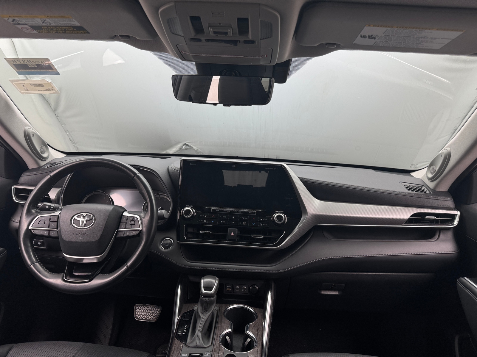 Thumbnail: 2022 Toyota Highlander - 2