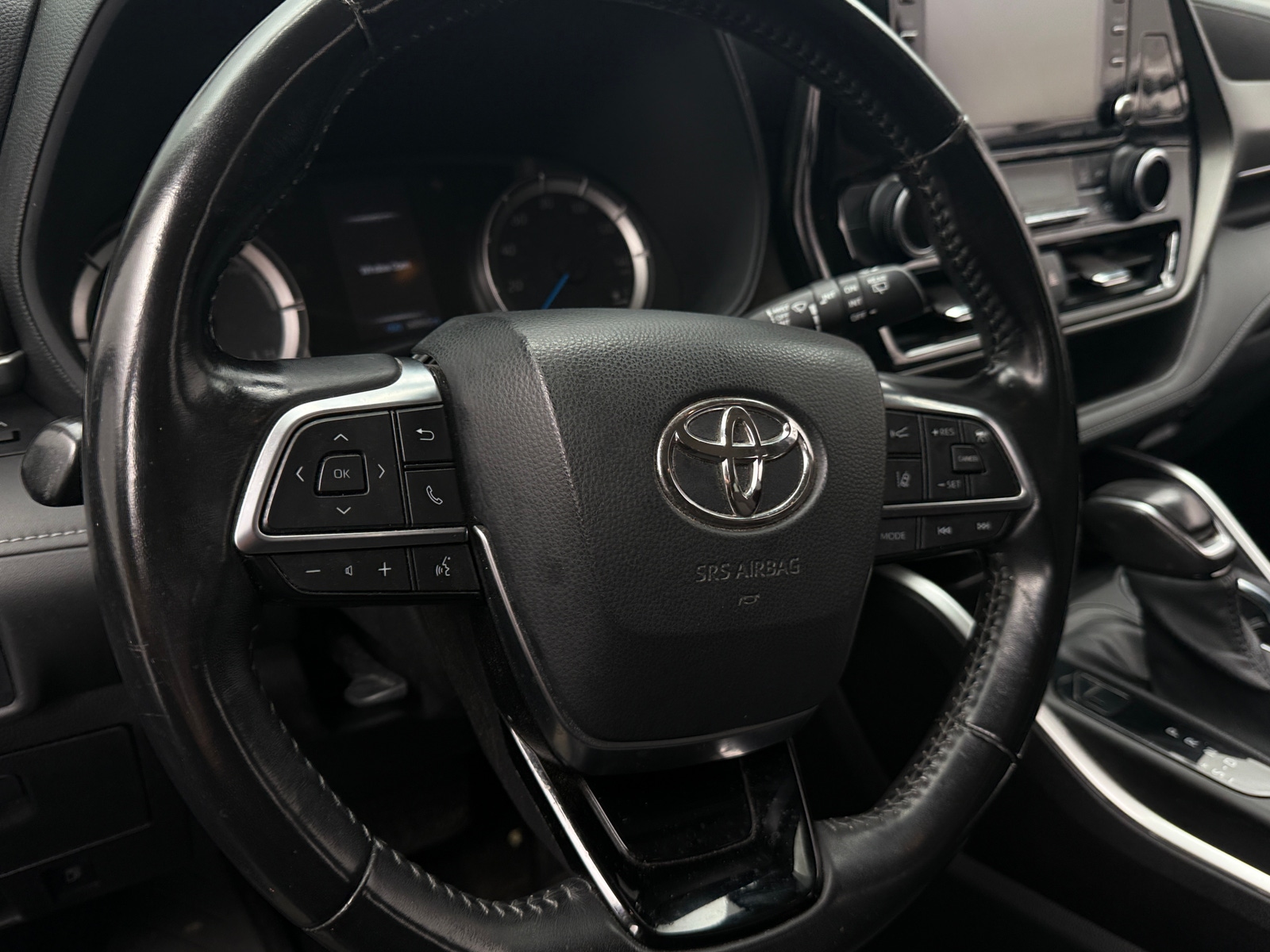 Thumbnail: 2020 Toyota Highlander - 5