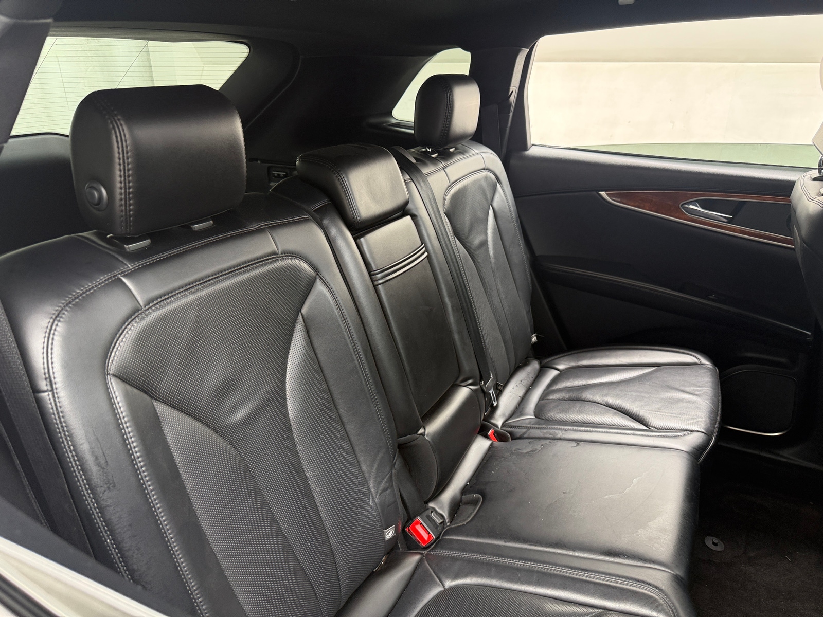 Thumbnail: 2019 Lincoln Nautilus - 5