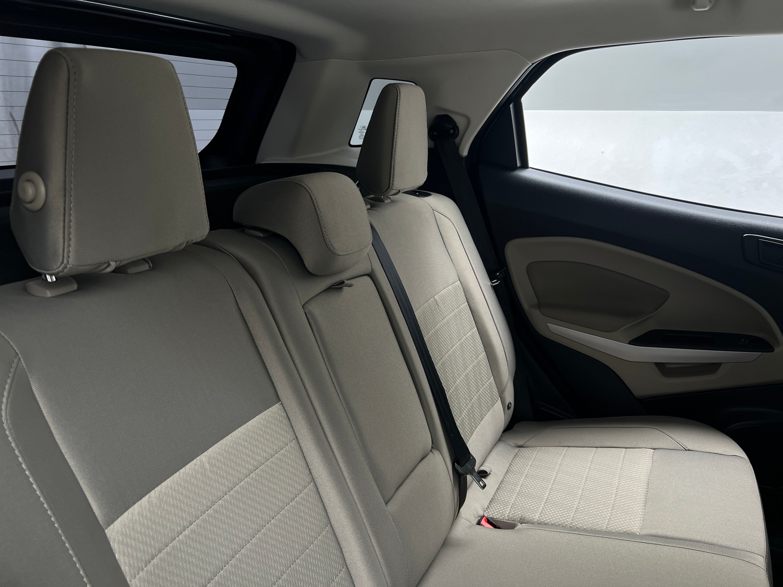 Thumbnail: 2019 Ford EcoSport - 6