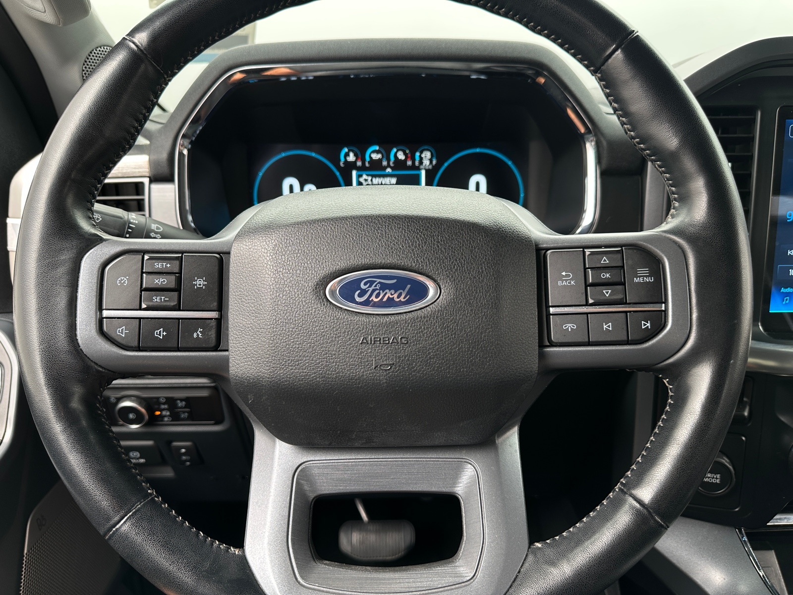 Thumbnail: 2023 Ford Econoline - 4