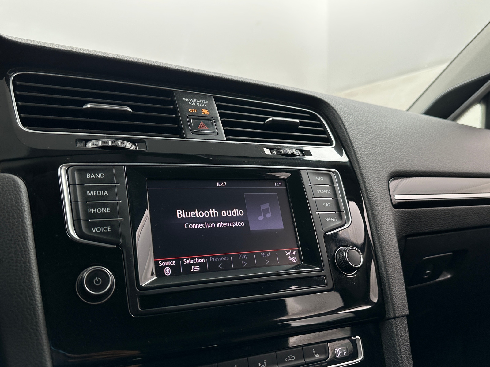 Thumbnail: 2015 Volkswagen Golf - 4