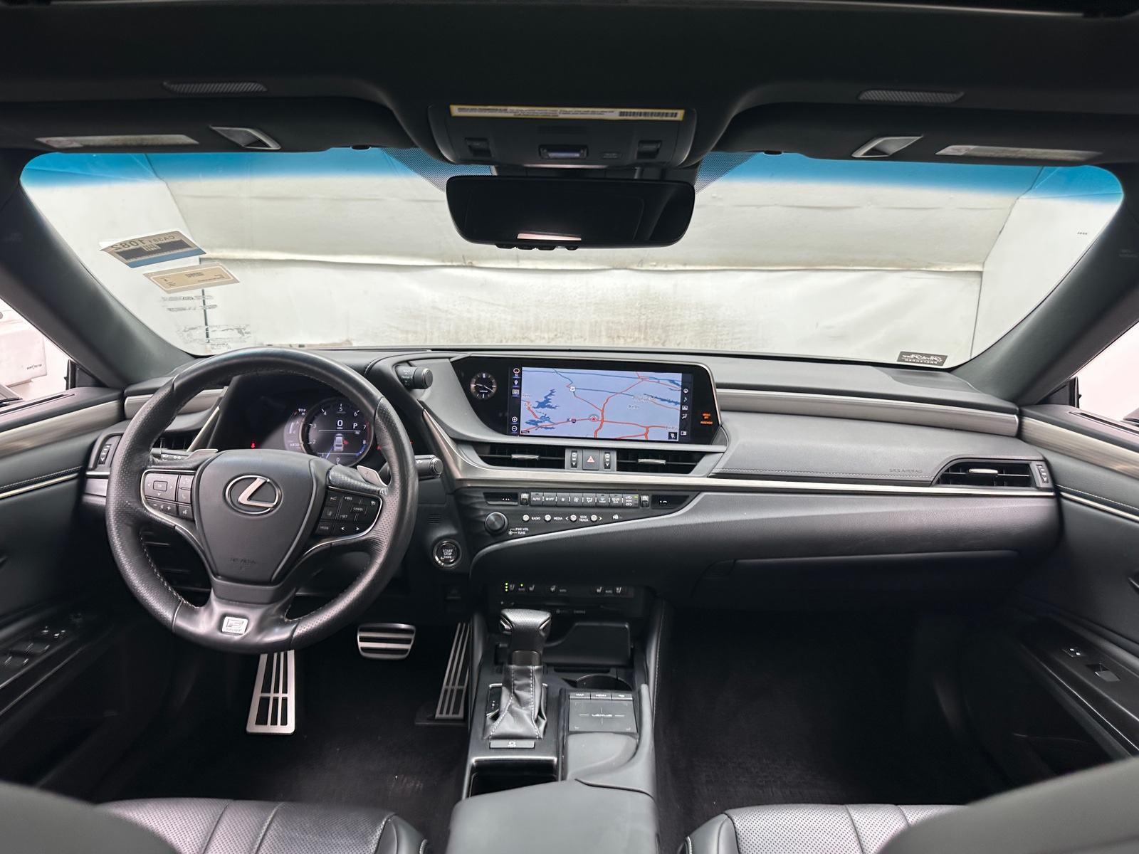 Thumbnail: 2019 Lexus ES - 2