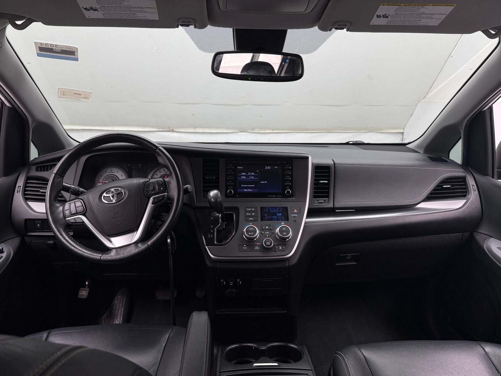 Thumbnail: 2020 Toyota Sienna - 2